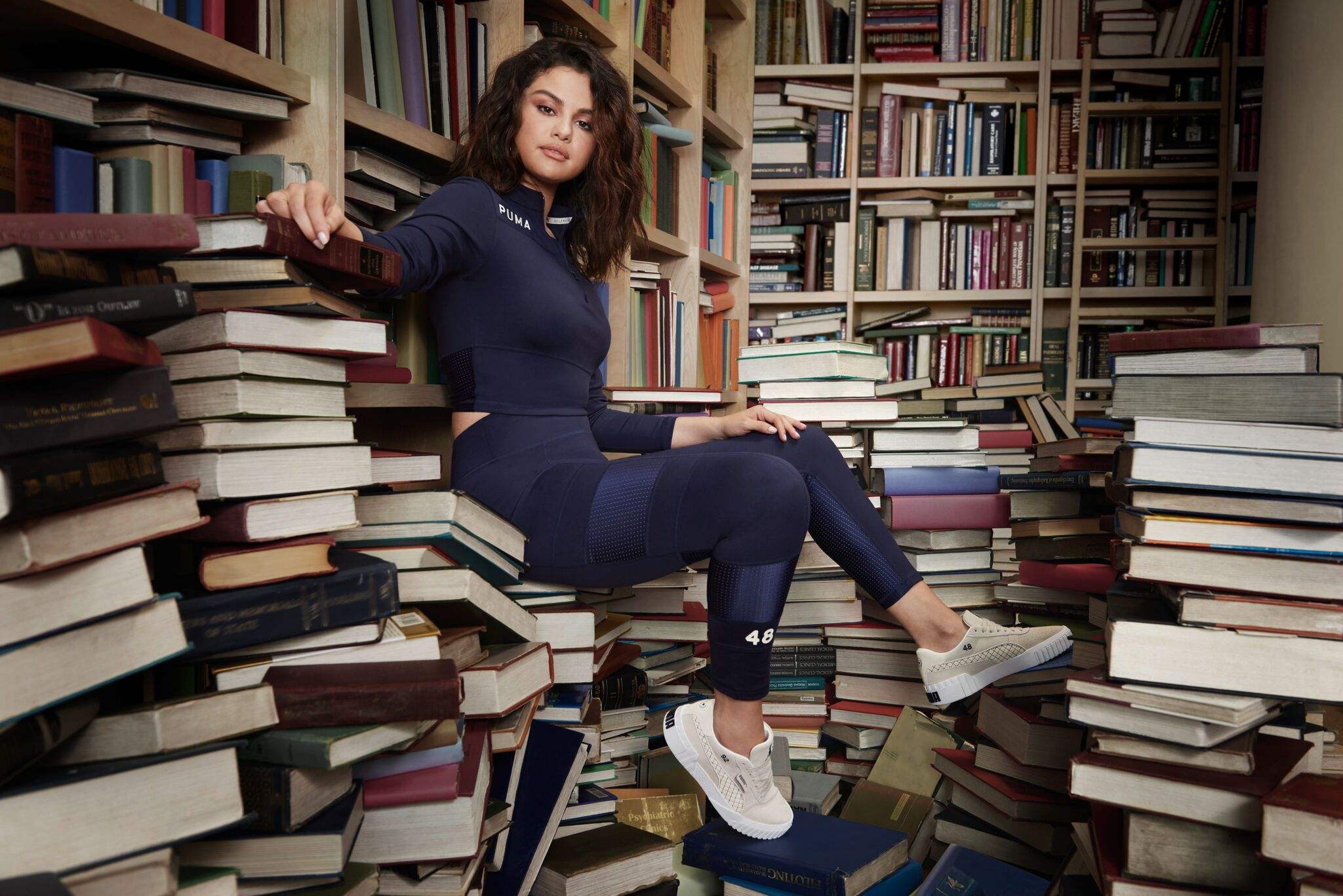 Selena_Gomez_-_SG_x_PUMA_AW19_Collection_2019-13.jpg