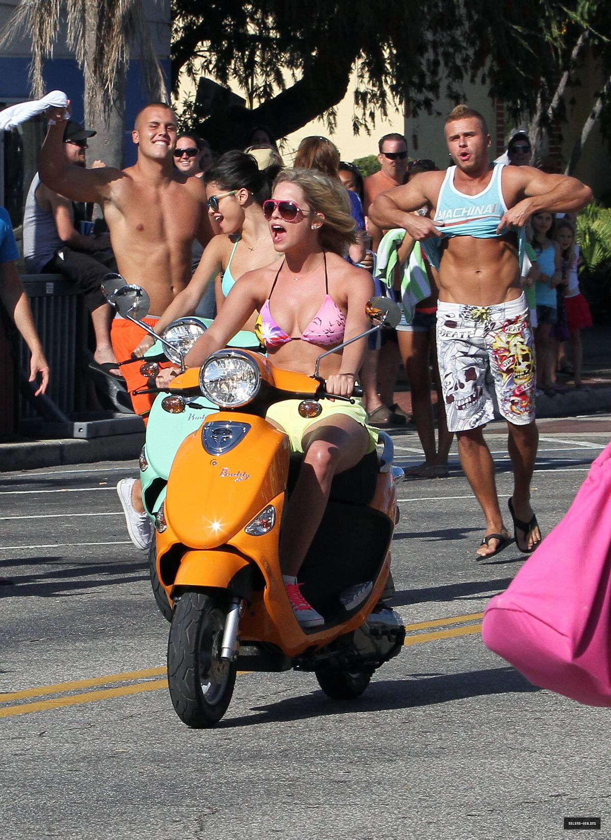 48.jpg