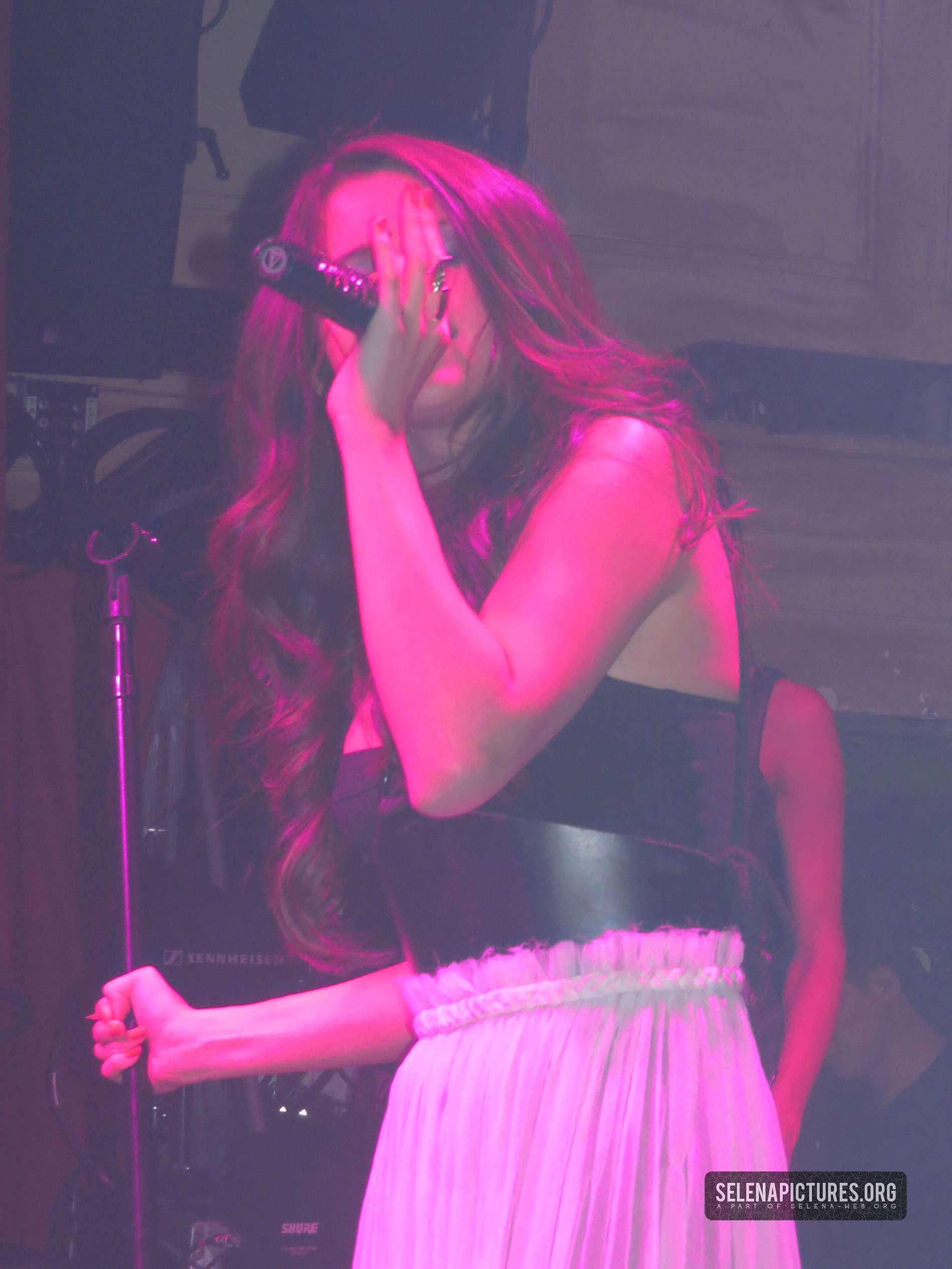 05.jpg