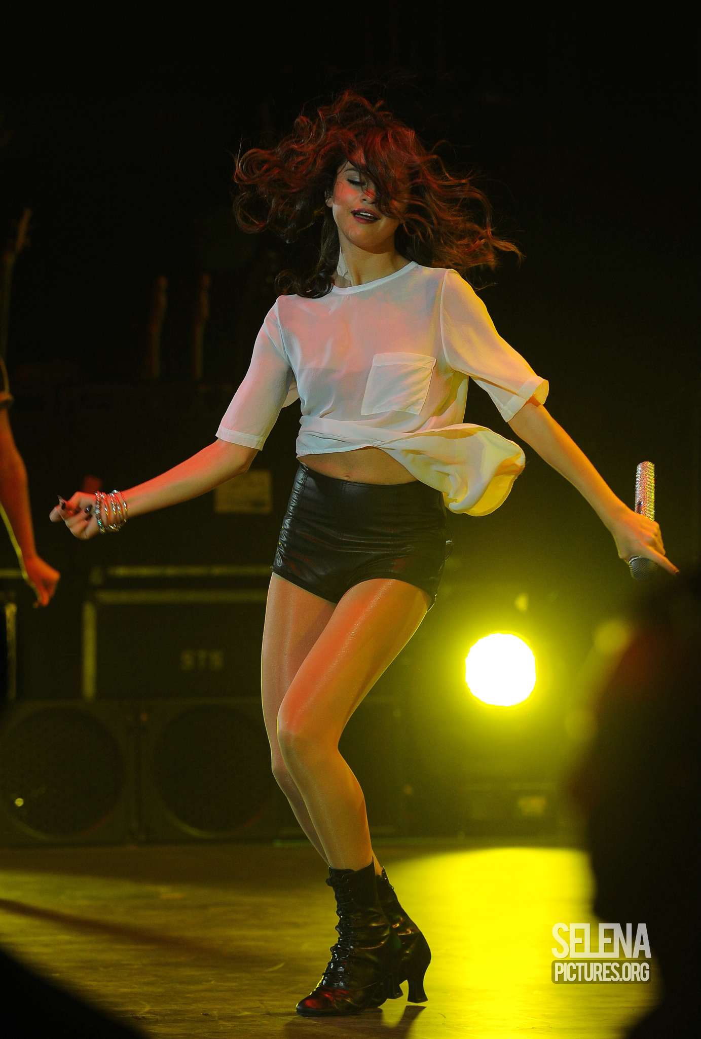 03.jpg