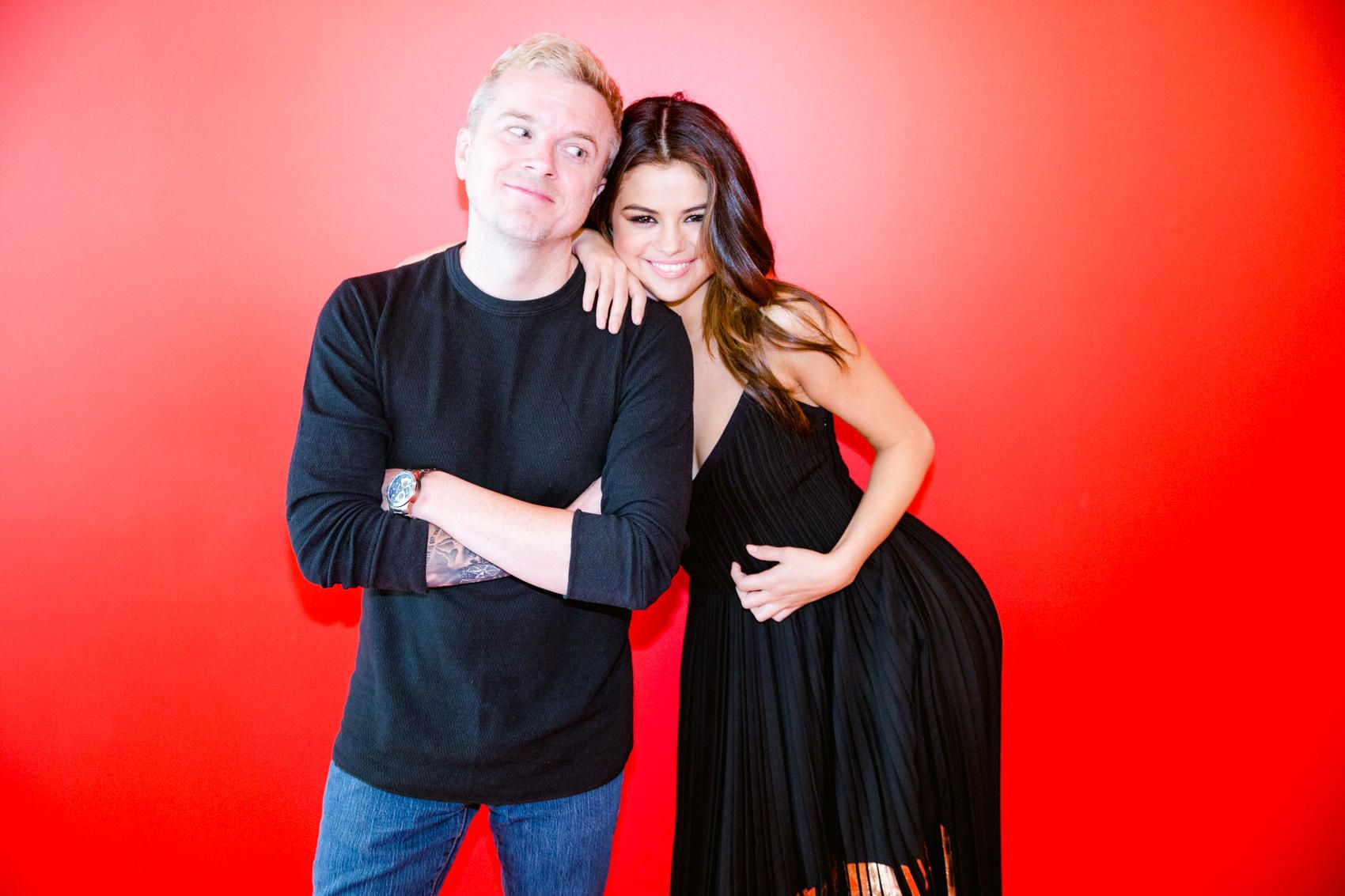 102_7_KIIS_FM_-_June_8-08.jpg