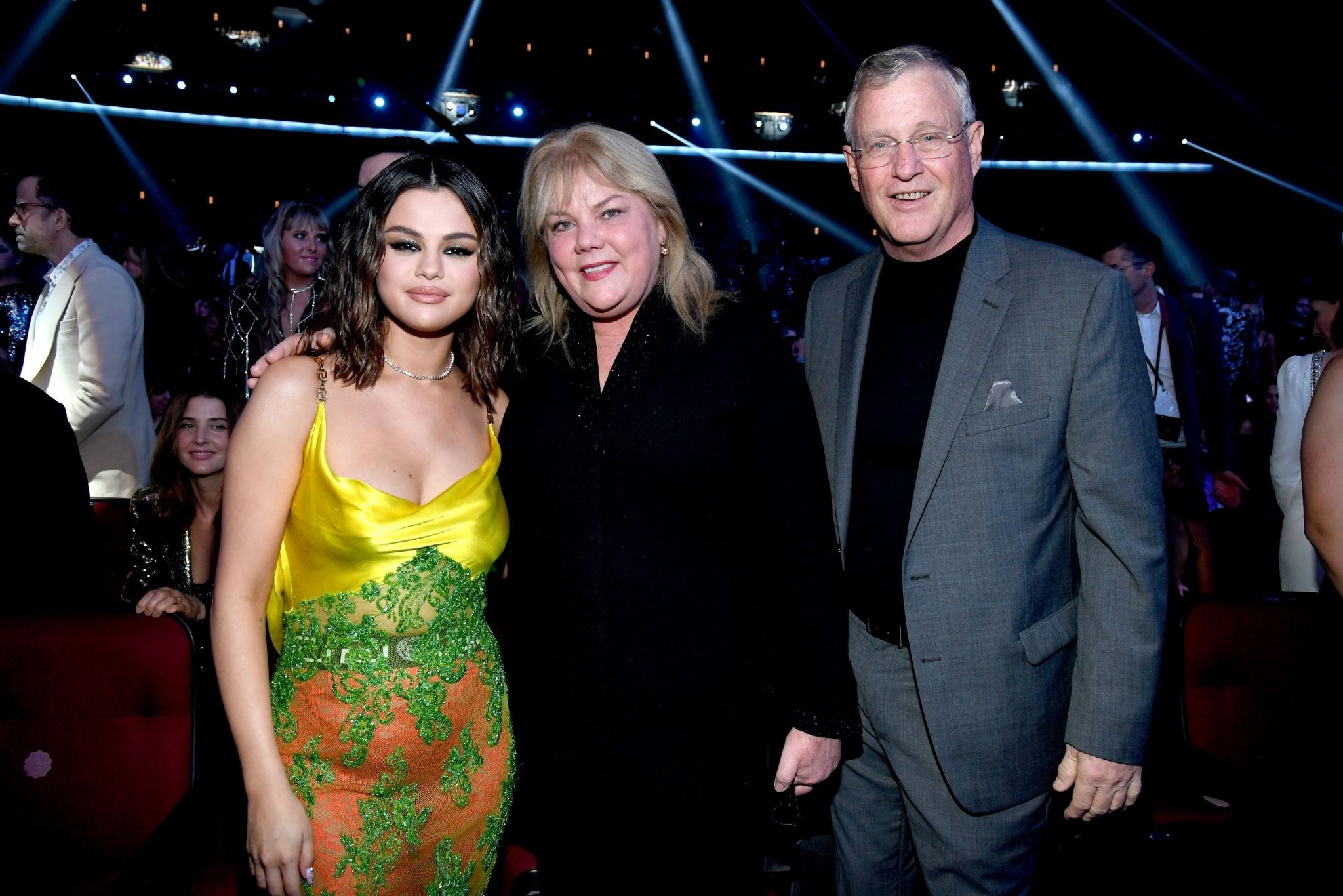 2019_AMAs_-_Backstage-02.jpg