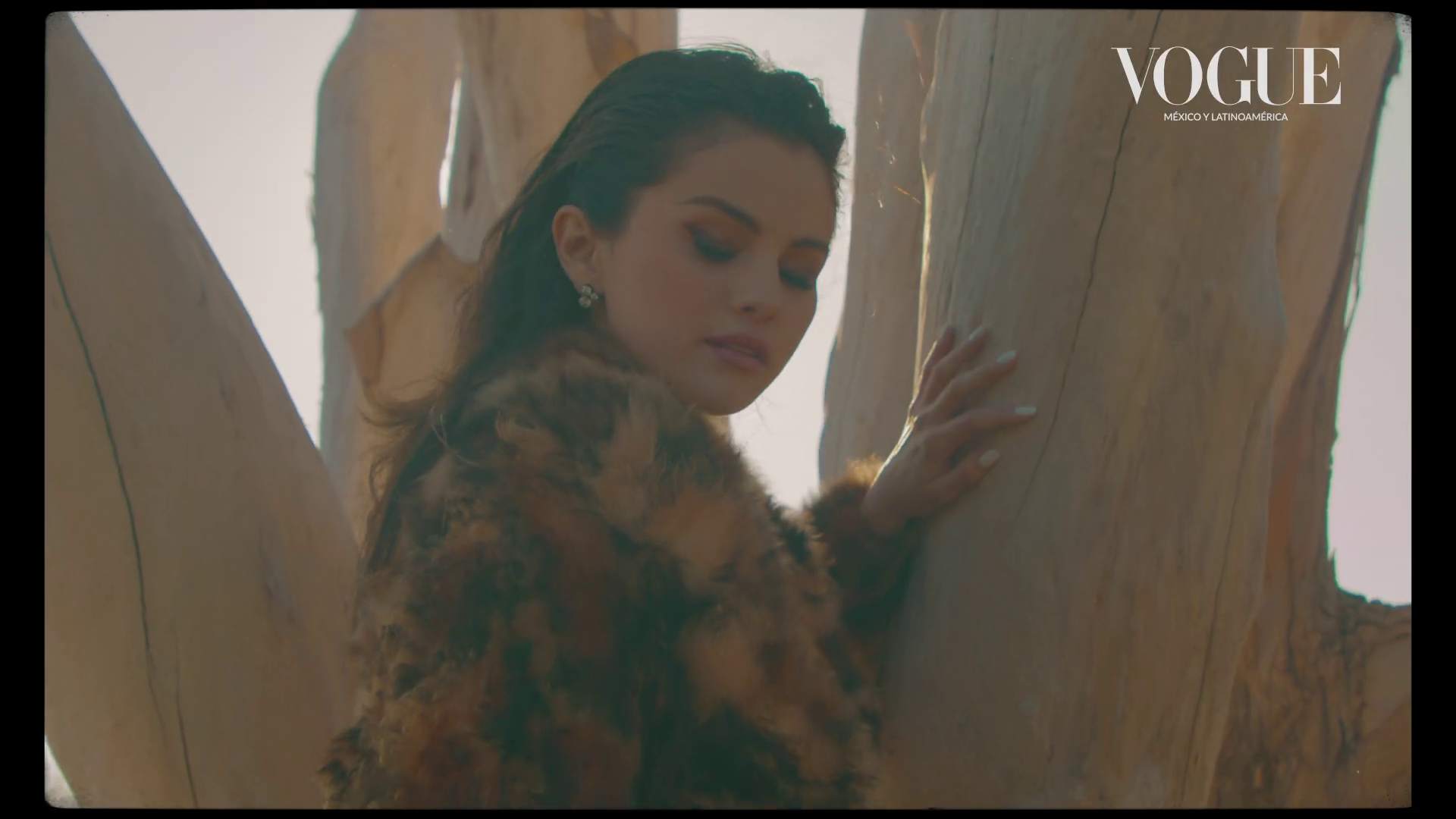2020_Mexico_Vogue-11.jpg