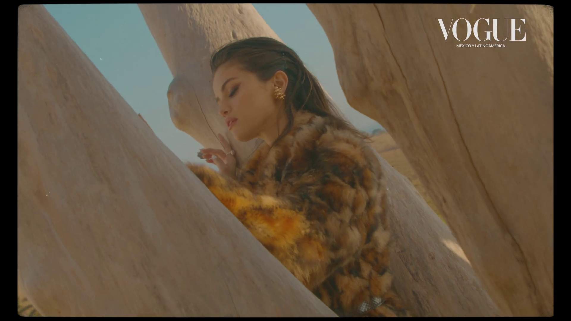 2020_Mexico_Vogue-18.jpg
