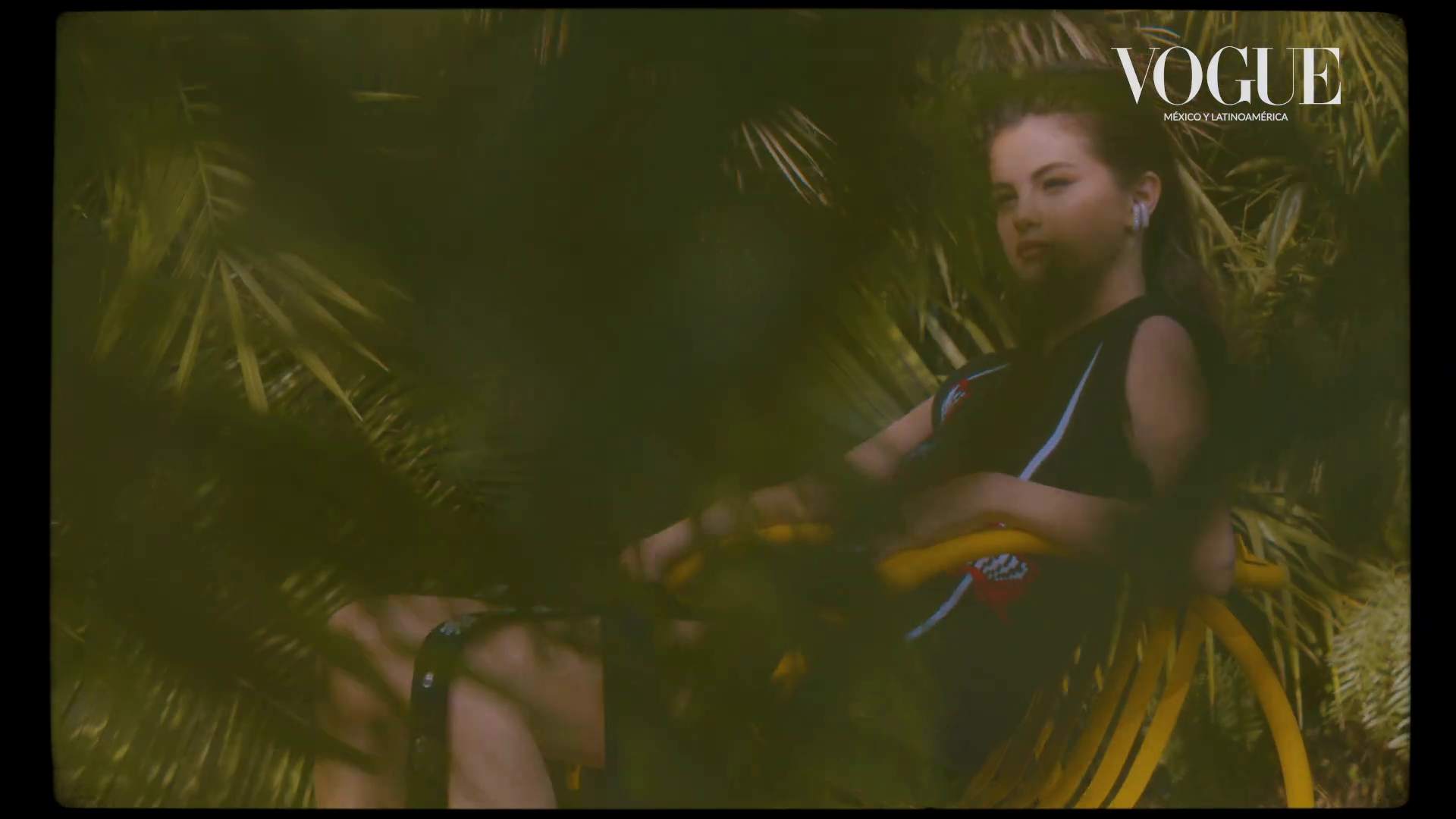 2020_Mexico_Vogue-39.jpg