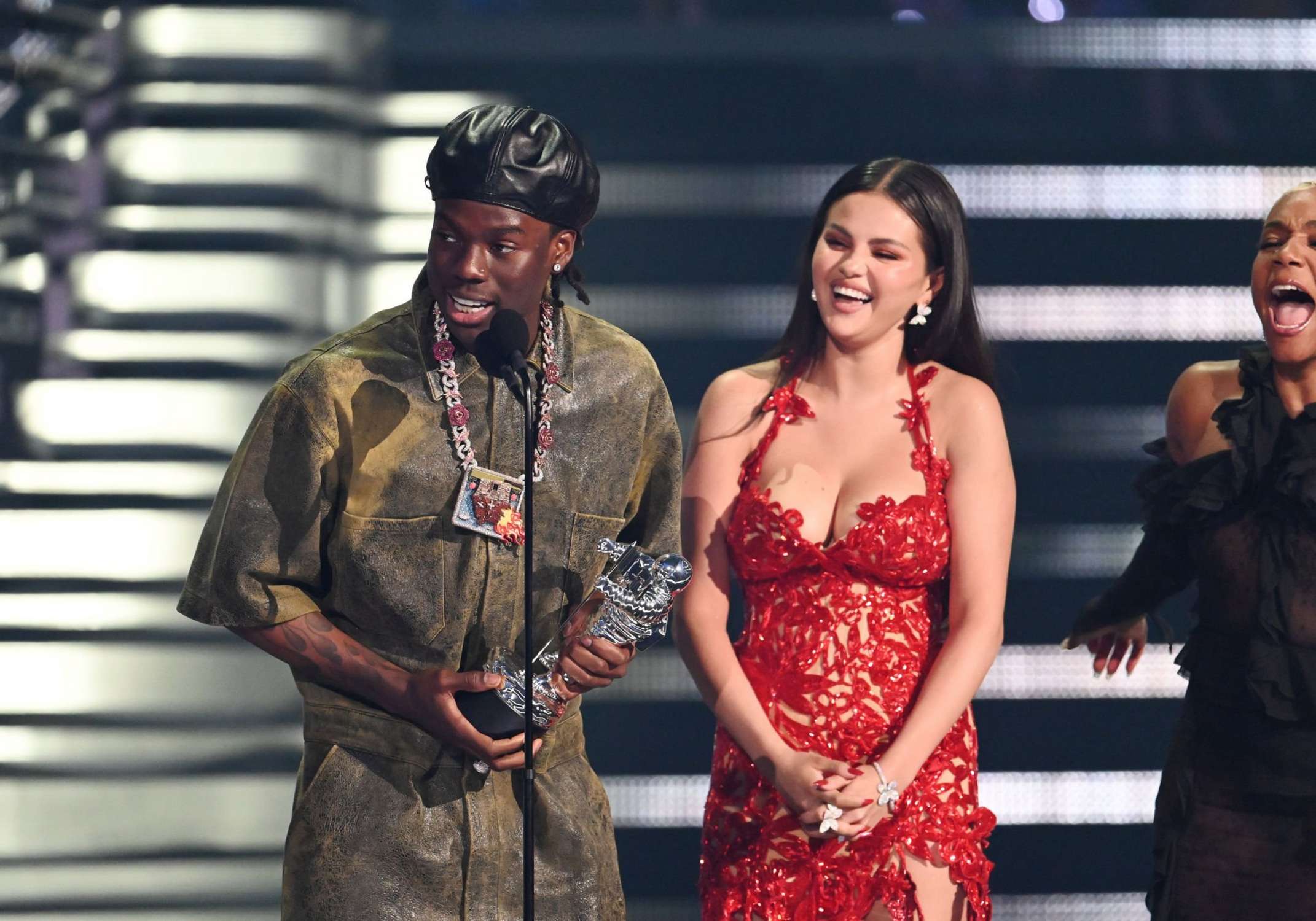 2023_MTV_Video_Music_Awards_-_Show09.jpg