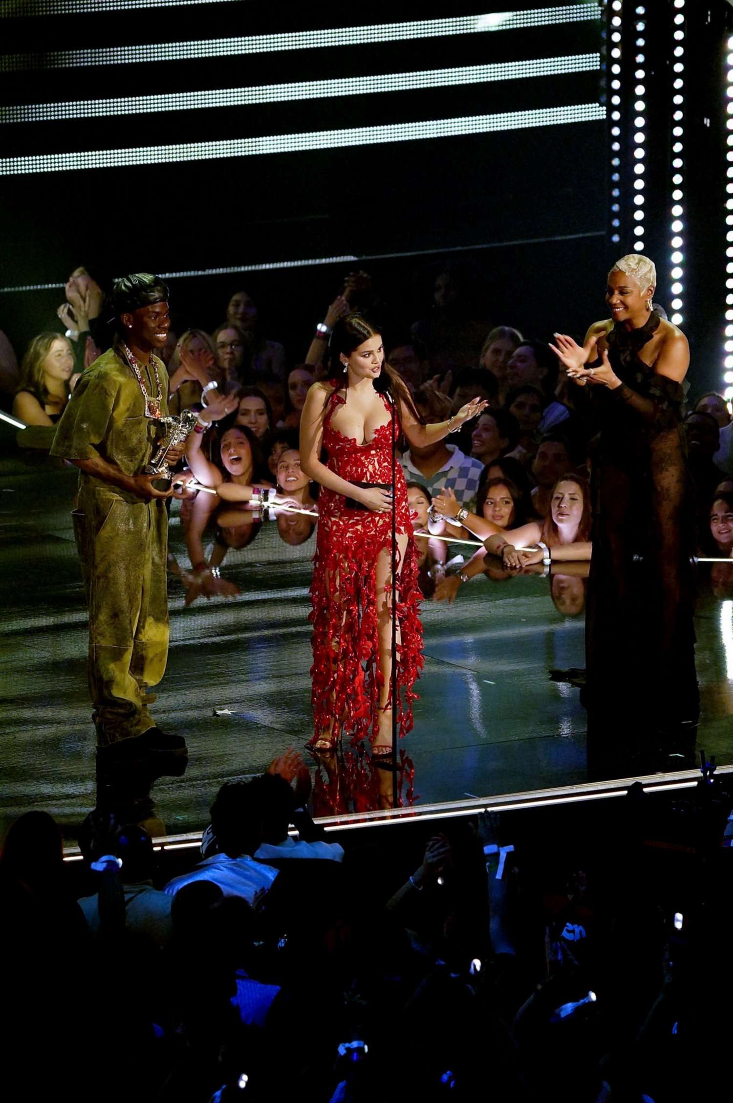 2023_MTV_Video_Music_Awards_-_Show32.jpg
