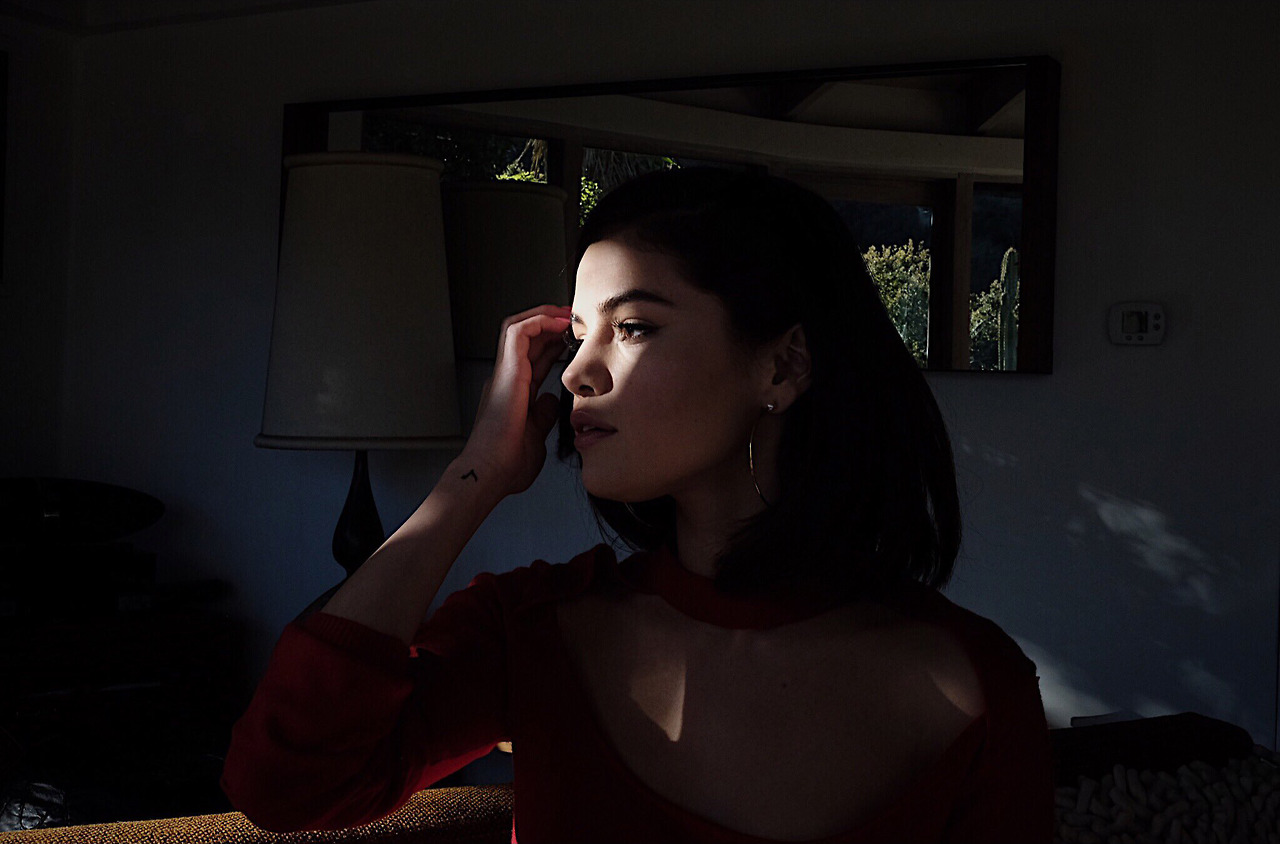 73_Questions_With_Selena_Gomez-01.jpg