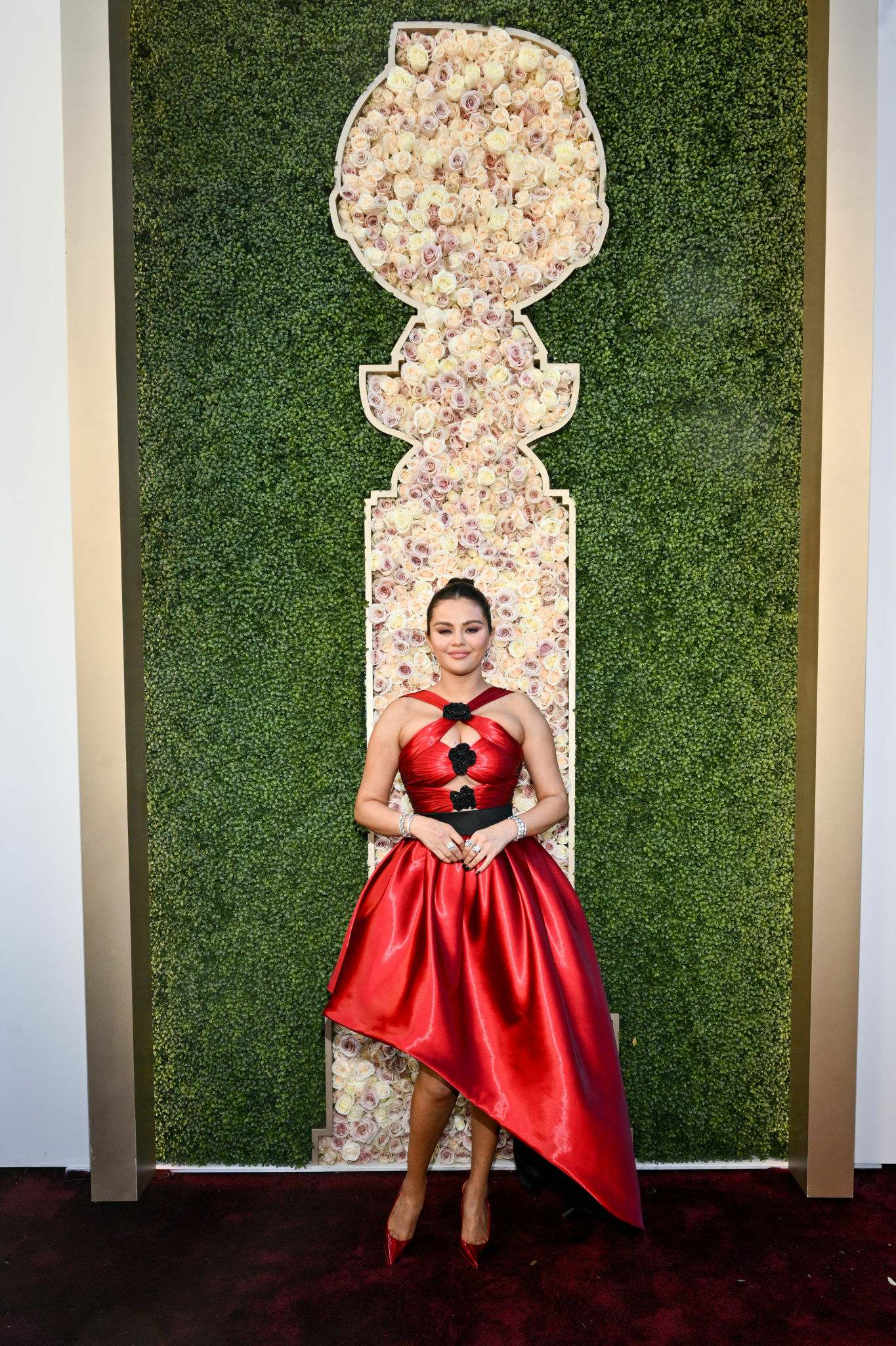 81st_Golden_Globe_Awards_-_Arrivals54.jpg