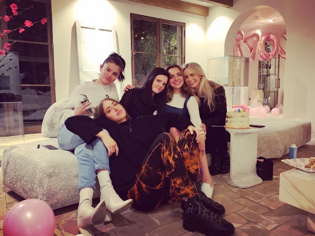 At_A_Birthday_Party_In_Los_Angeles2C_CA_-_March_21-02.jpg