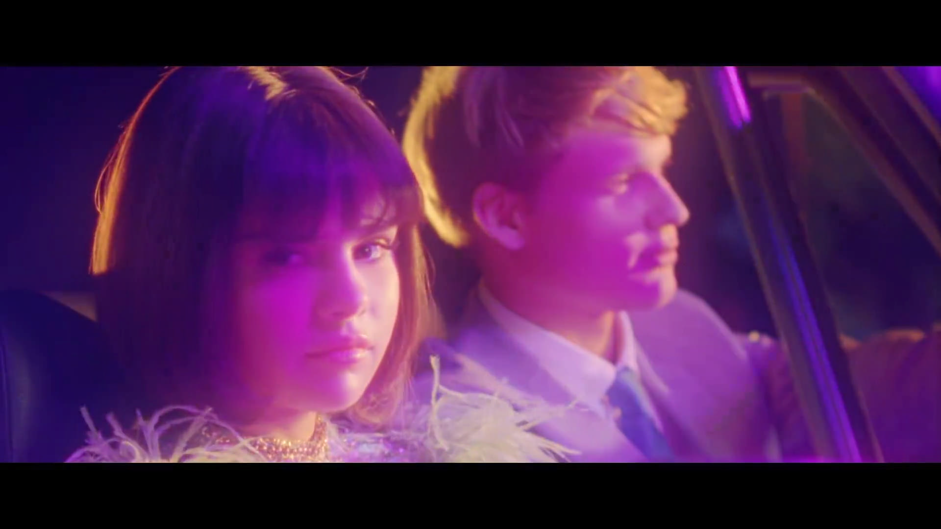 Back_To_You_MV-21.jpg