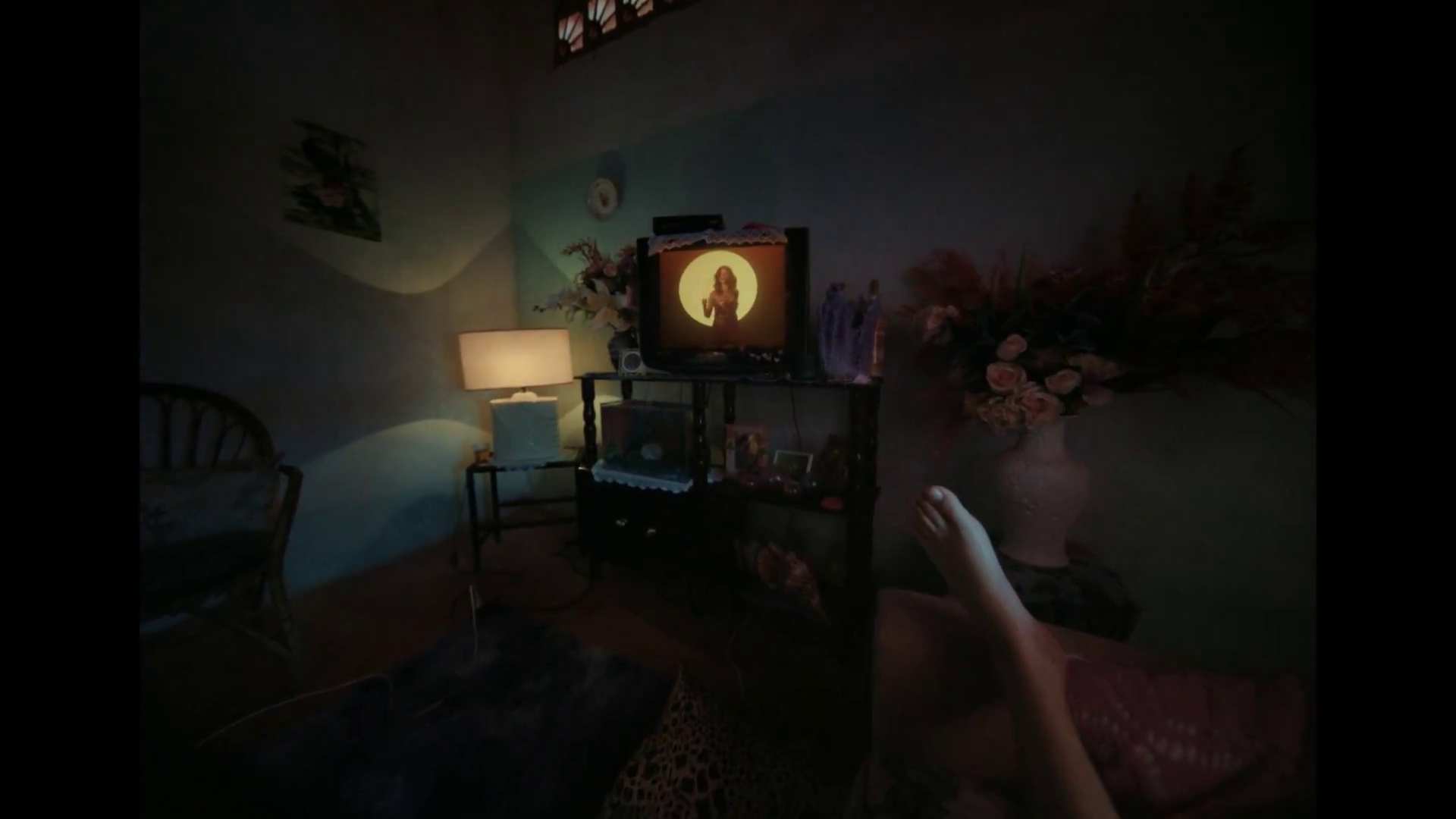 Baila_Conmigo_MV_01.jpg