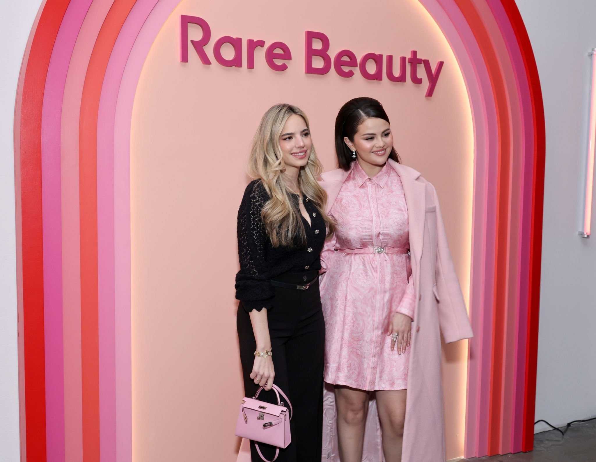 Celebrates_the_Launch_Of_Rare_Beauty_s_Soft_Pinch_Luminous_Powder_Blush_Collection_09.jpg