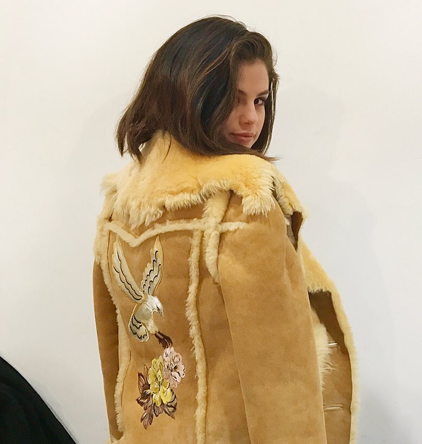 Coach_Behind_The_Scenes-01.jpg