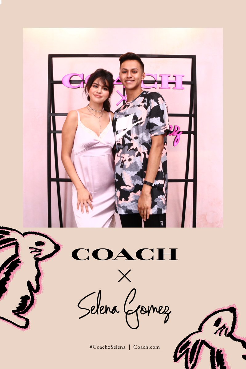 Coach_Hosts_Meet_2B_Greet_with_Selena_Gomez_at_The_Grove_5BFans_Session5D_-_September_5-03.jpg