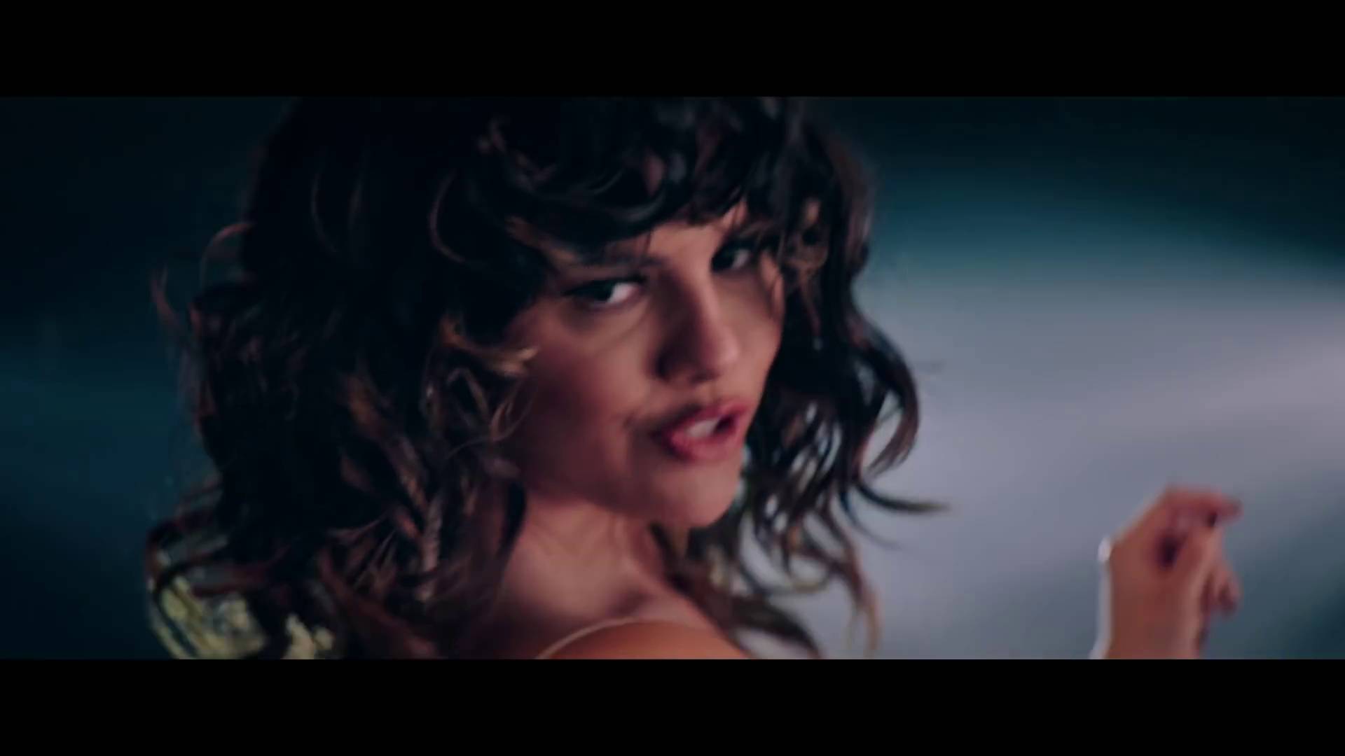 Dance_Again_MV-50.jpg