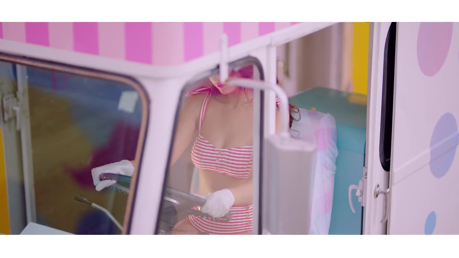 Ice_Cream_MV-01.jpg