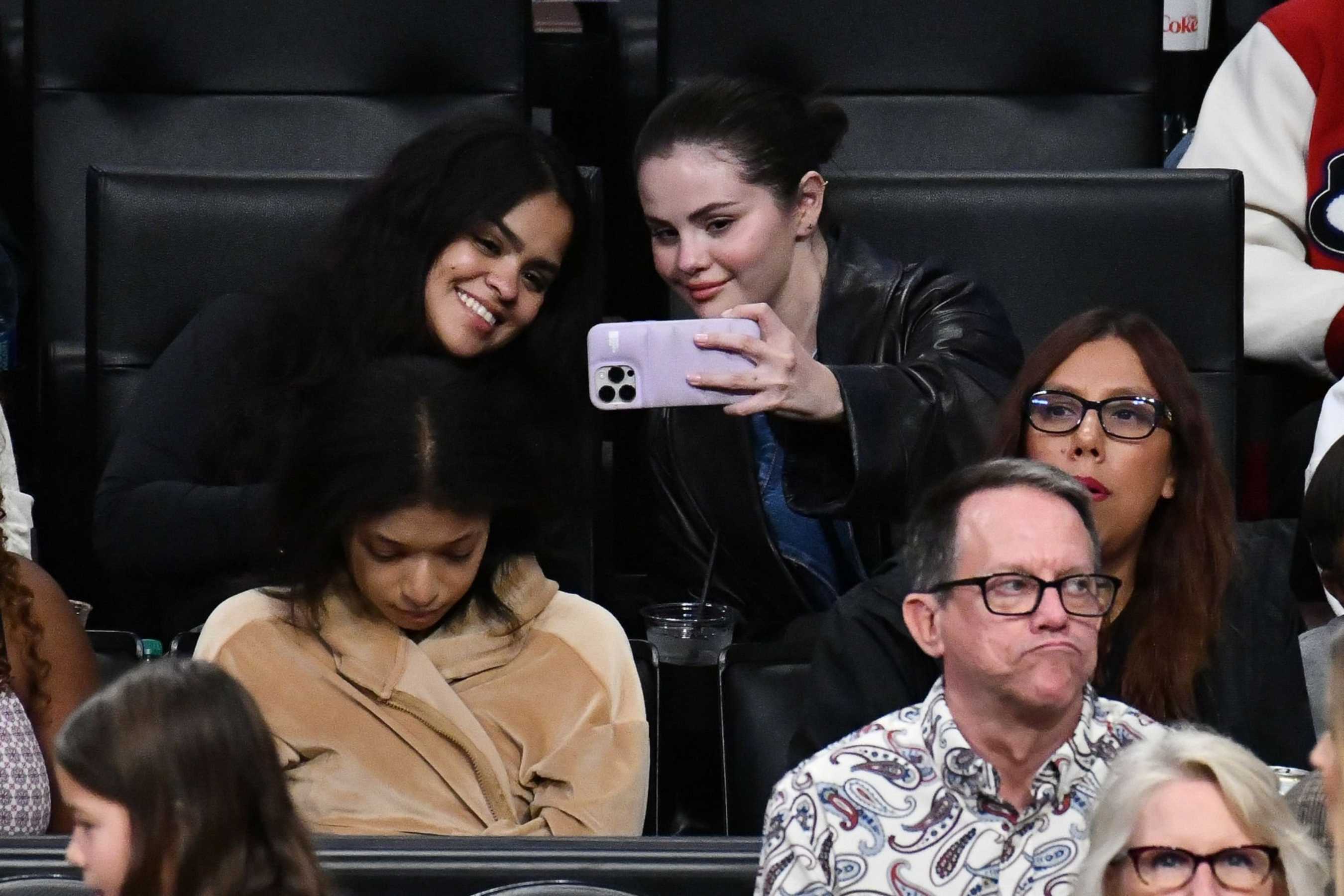 Los_Angeles_Lakers_Game_281929.jpg