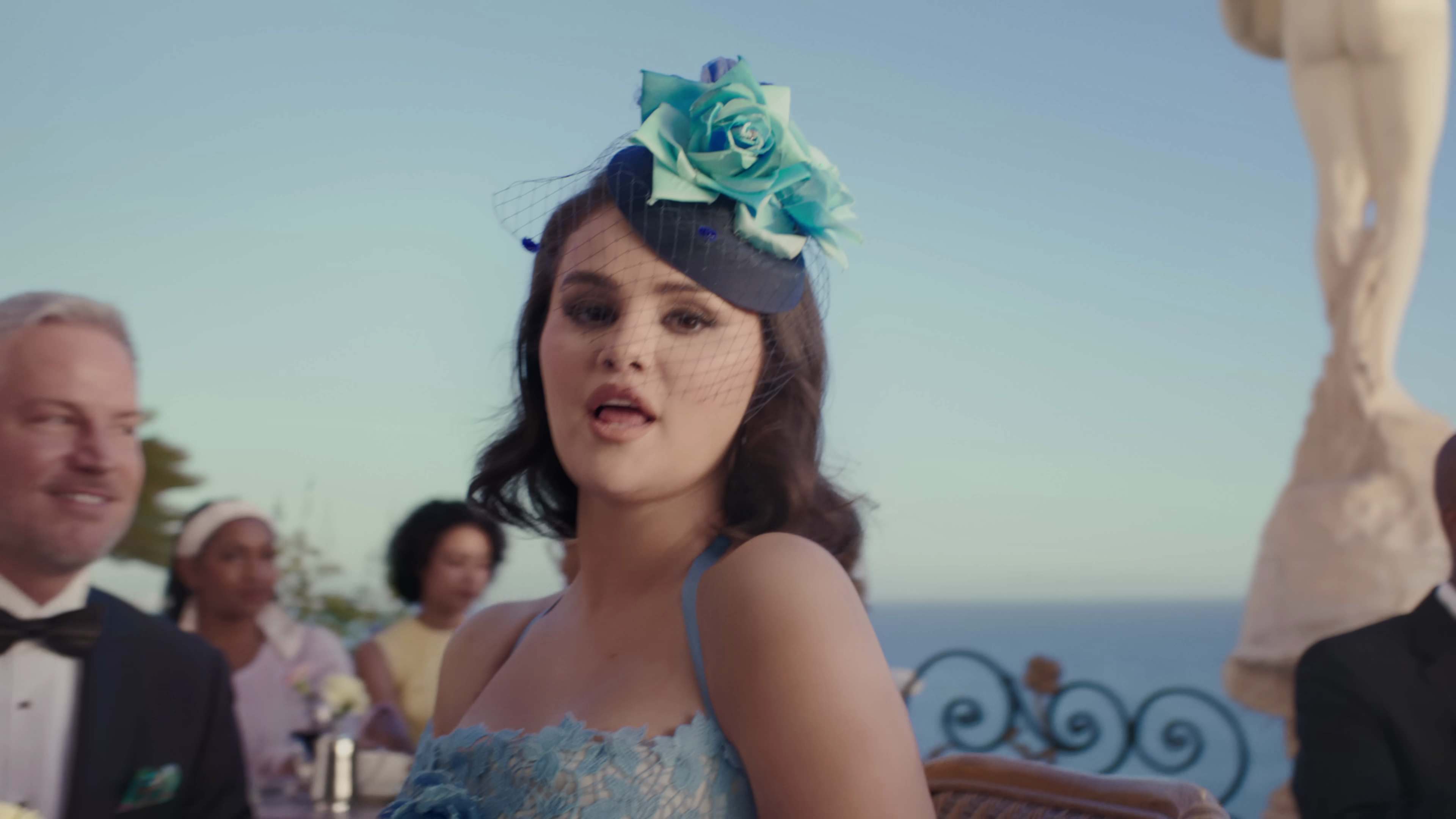 Love_On_Screen_Captures_22.jpg