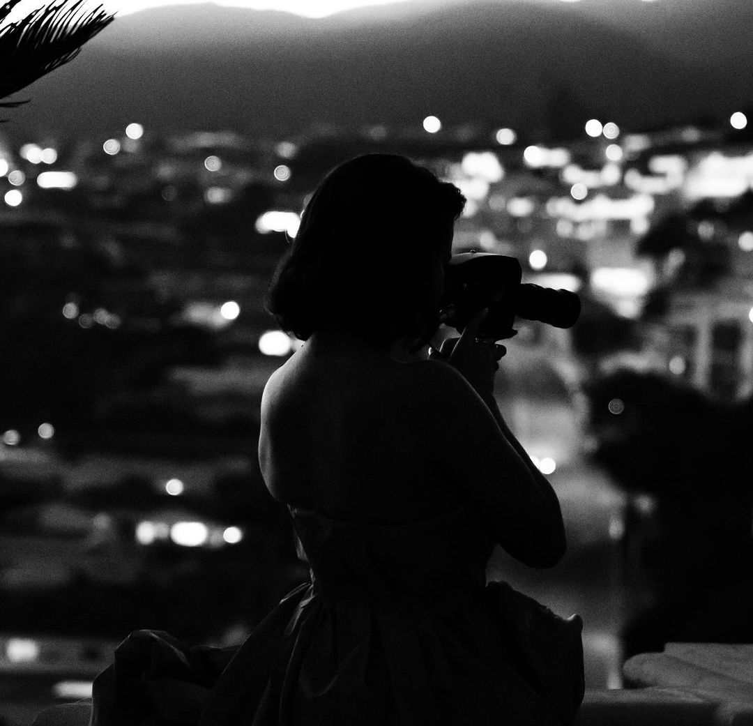 Love_On_Stills_03.jpg