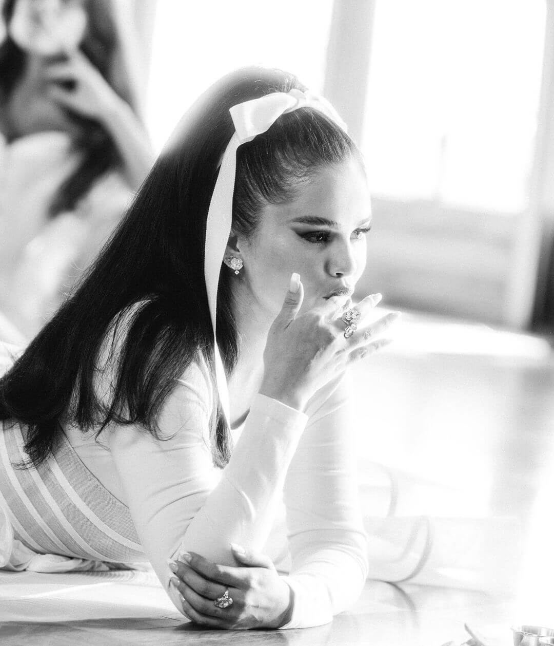 Love_On_Stills_28629.jpg