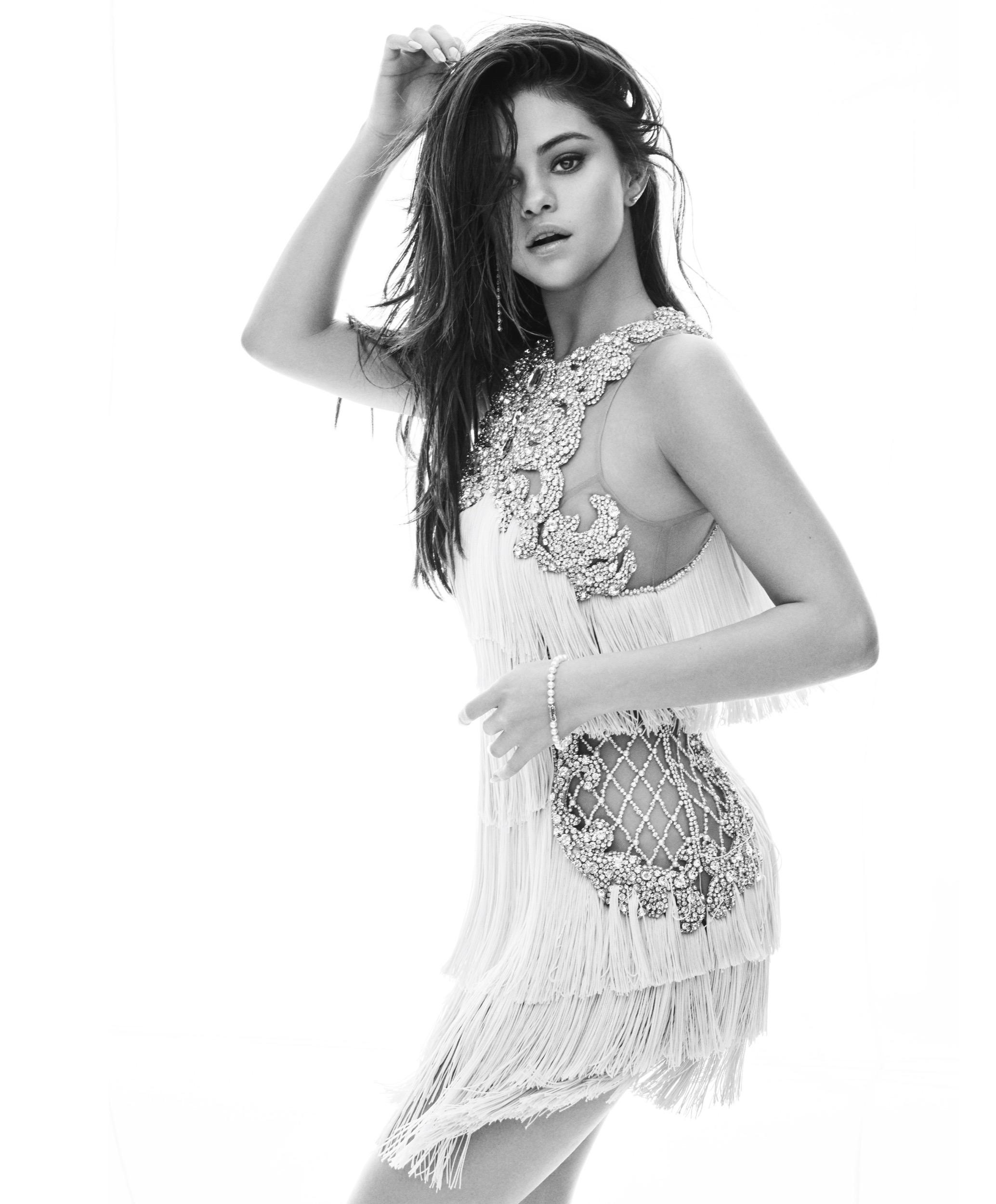 Marie_Claire_2016_-_Set_5-02.jpg