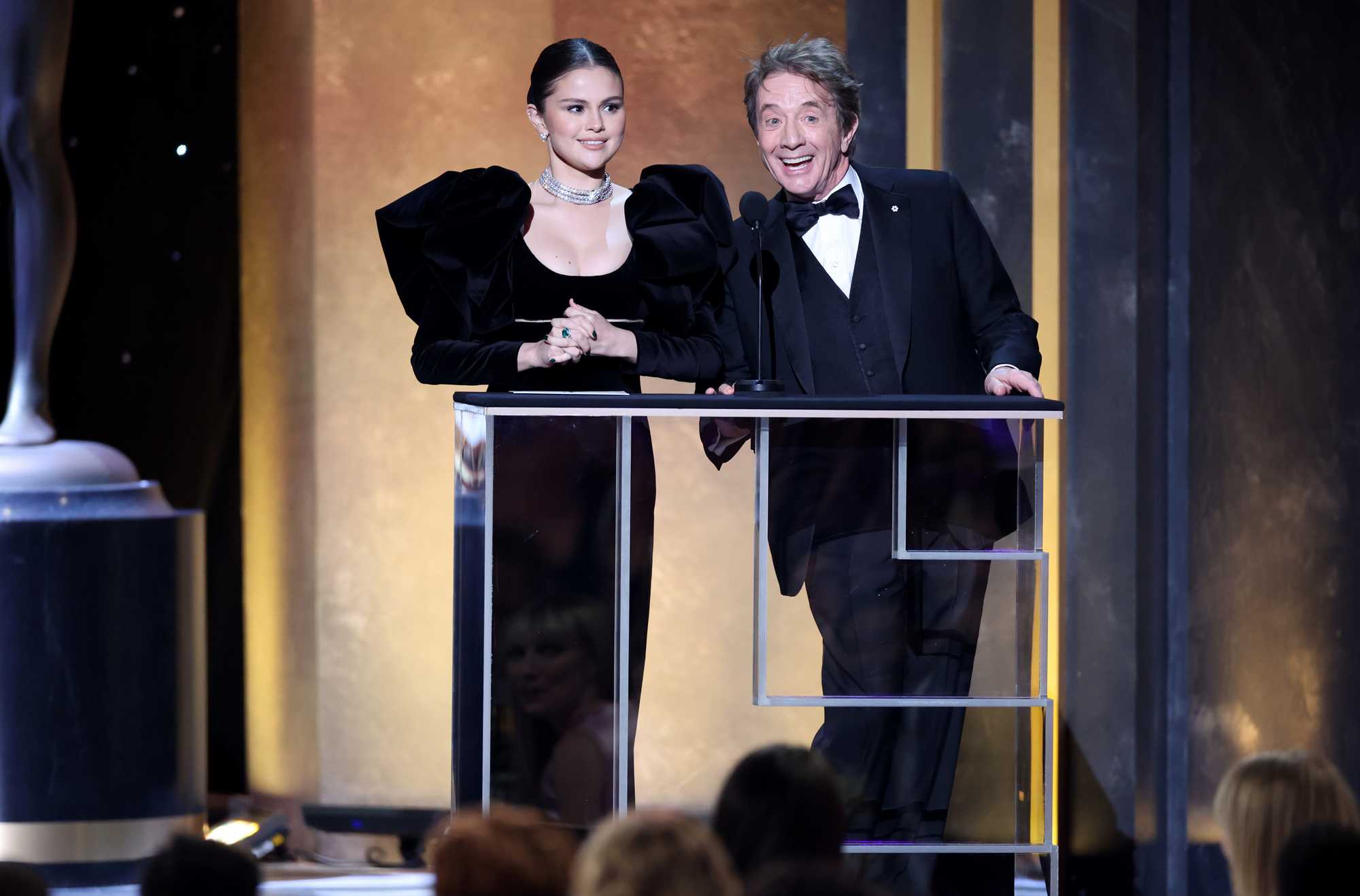 On_Stage00008.jpg