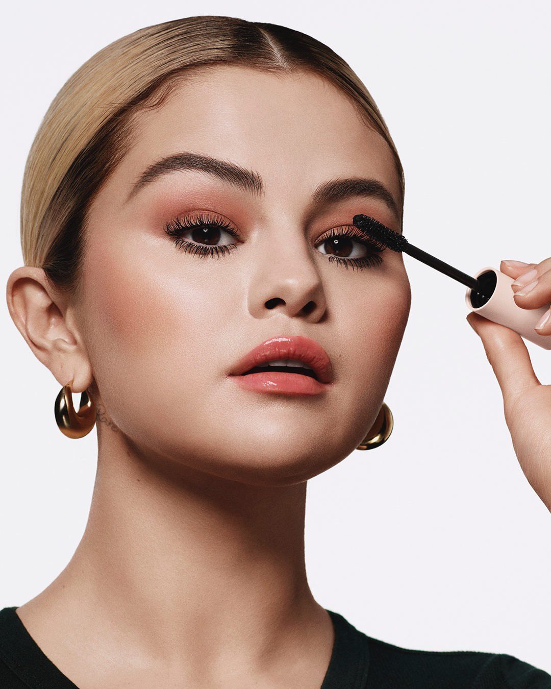 Perfect_Strokes_Universal_Volumizing_Mascara_2.jpg