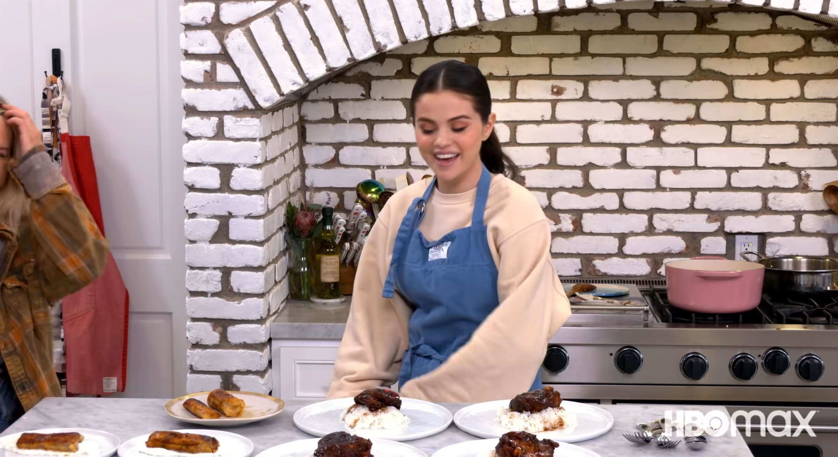 Selena_2B_Chef_Season_2_Official_Trailer_10.jpg