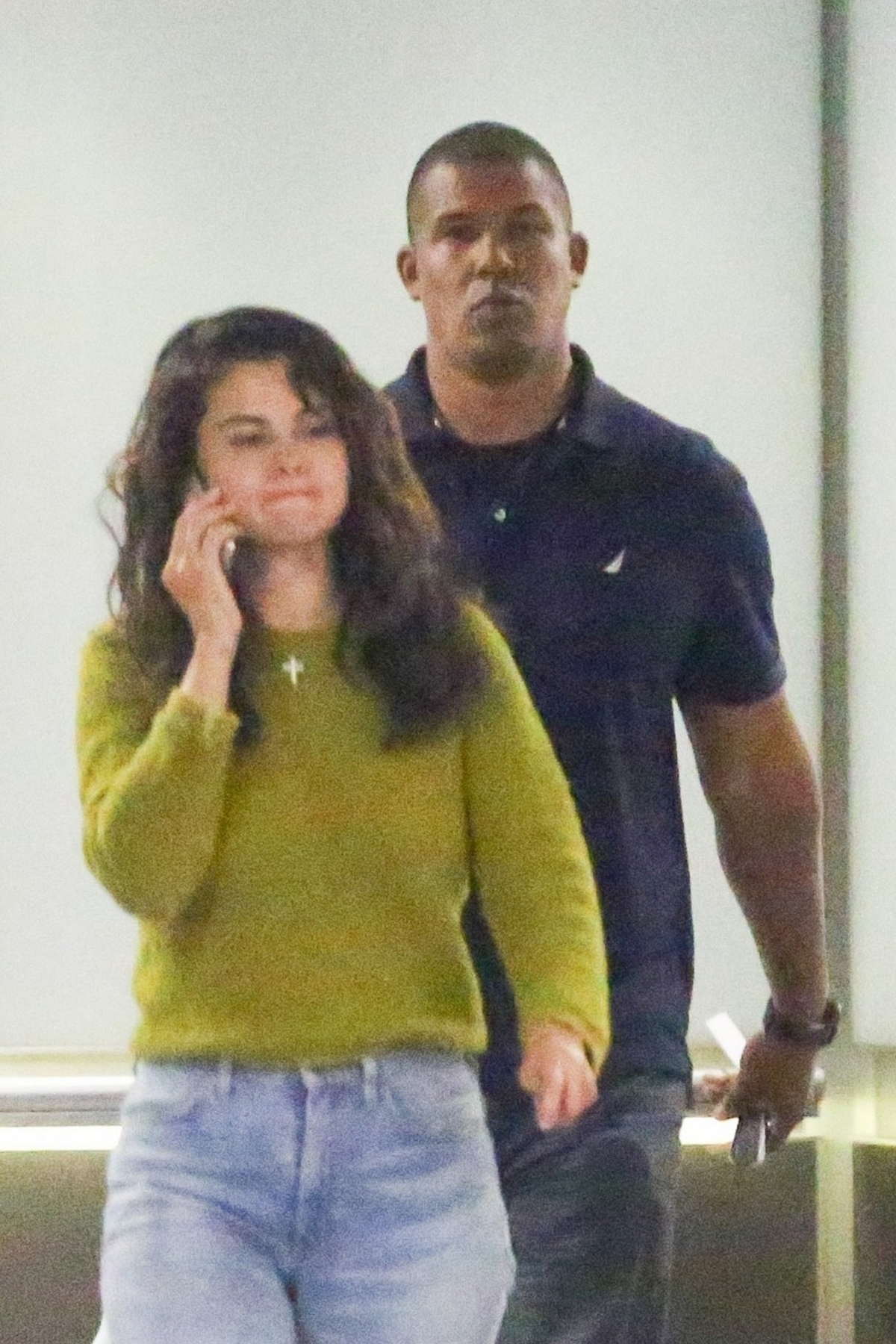 Selena_Gomez-_Out_and_about_in_Los_Angeles_on_July_2400001.jpg