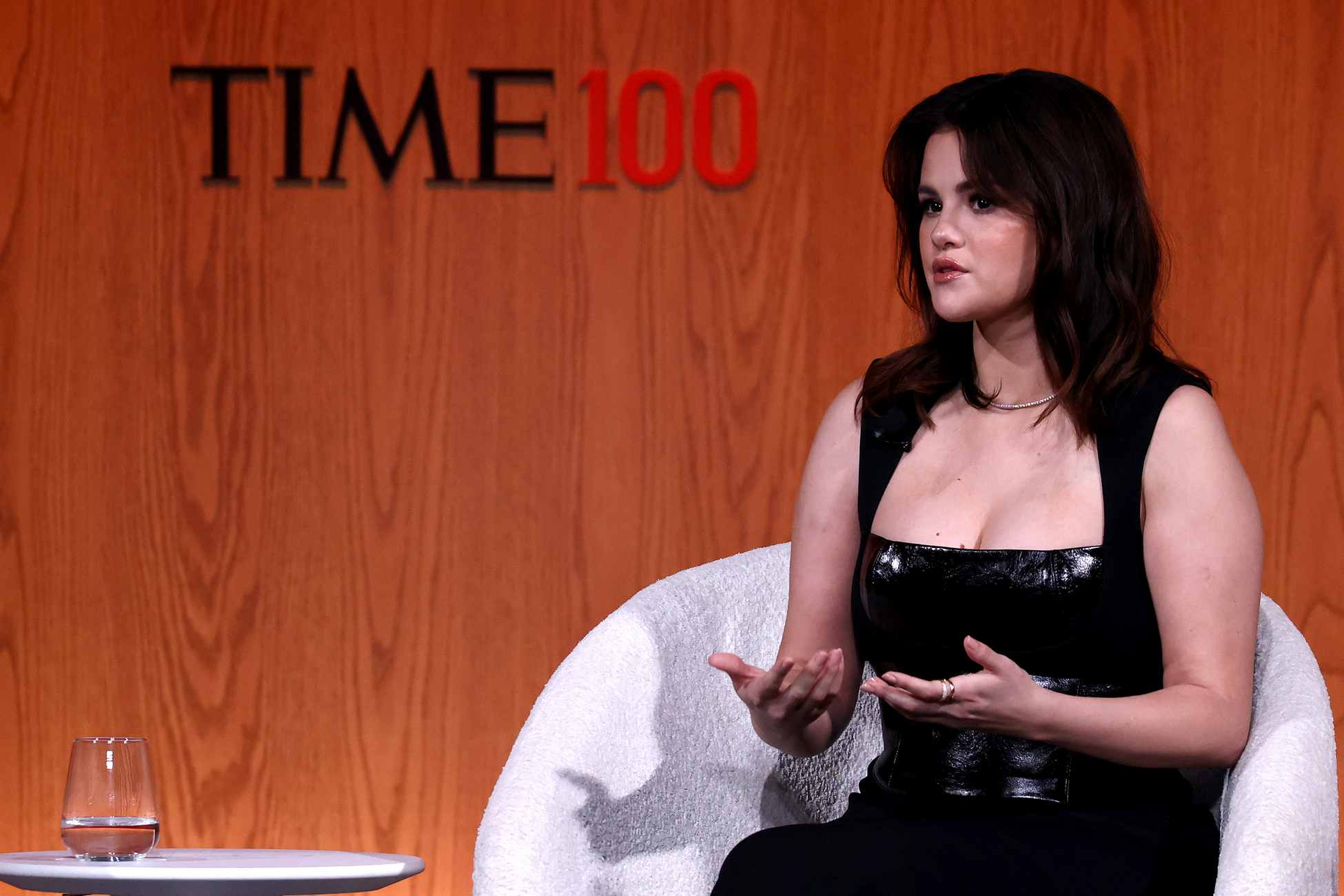 Selena_Gomez_-_2024_TIME100_Summit_in_New_York_April_242C_2024_12.jpg