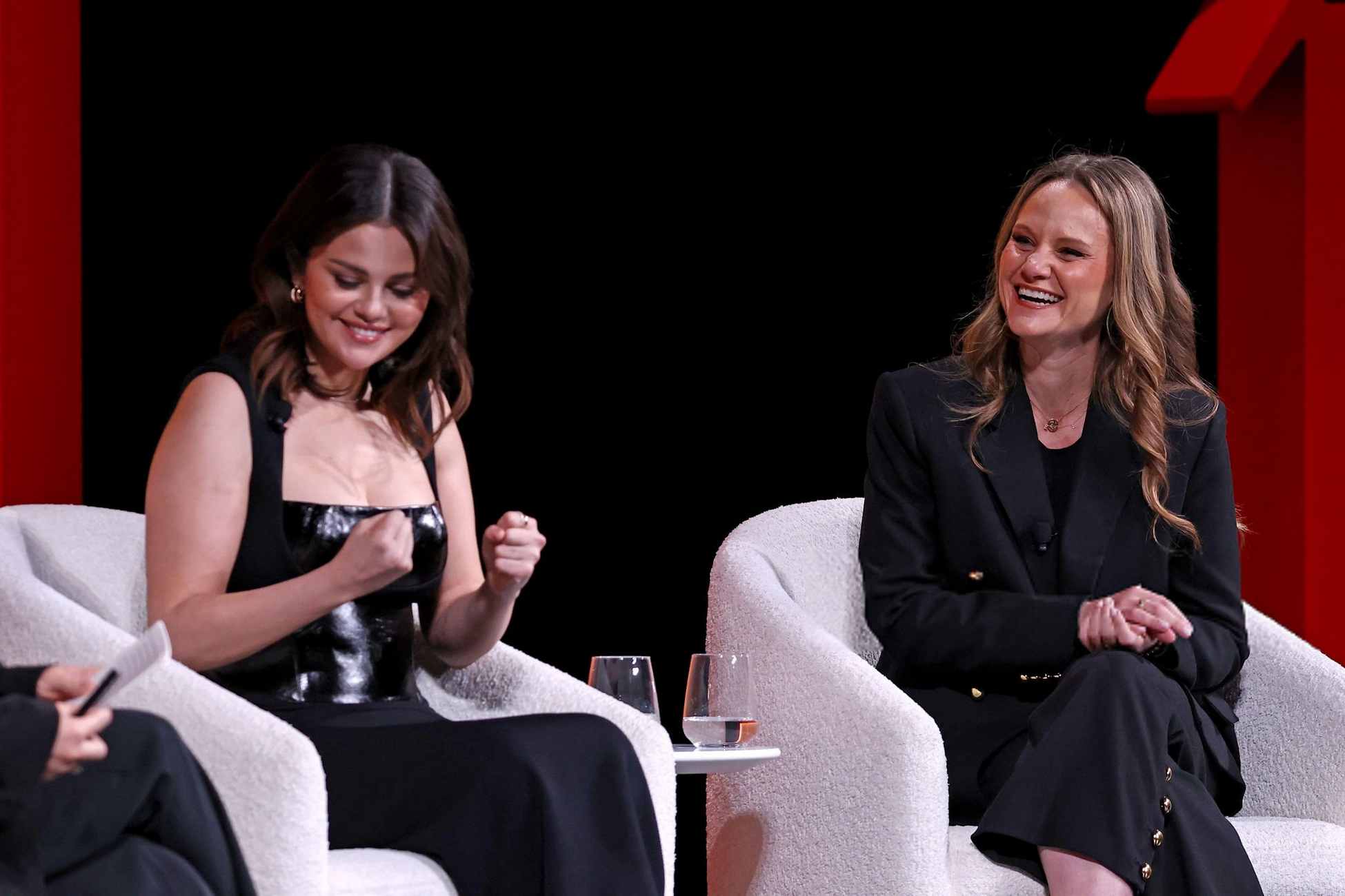 Selena_Gomez_-_2024_TIME100_Summit_in_New_York_April_242C_2024_15.jpg