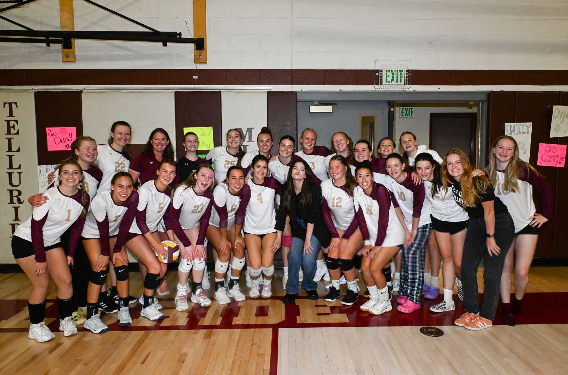 Selena_Gomez_-_2024_Telluride_Film_Festival_August_312C_2024_19.jpg