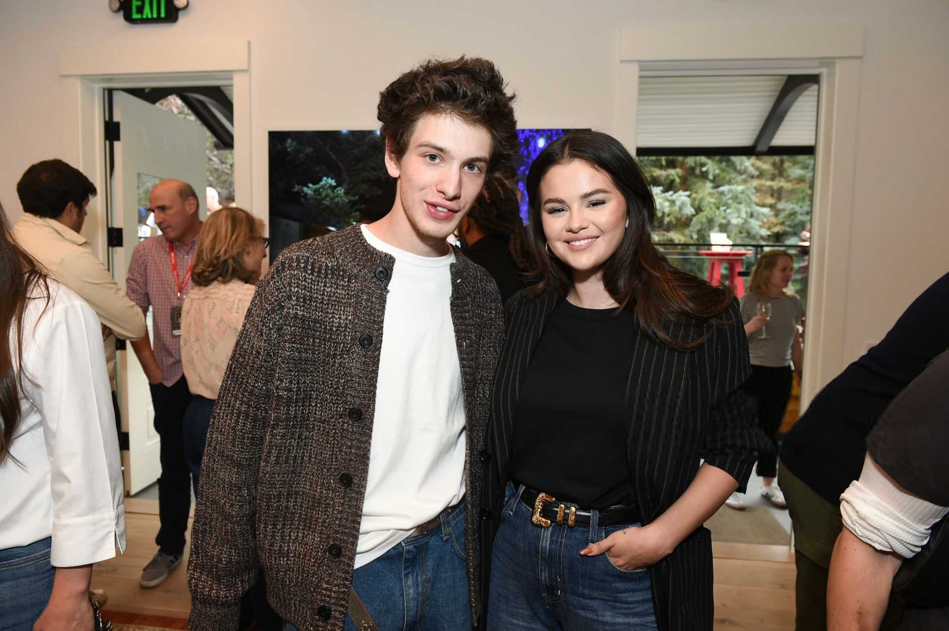 Selena_Gomez_-_2024_Telluride_Film_Festival_August_312C_2024_40.jpg