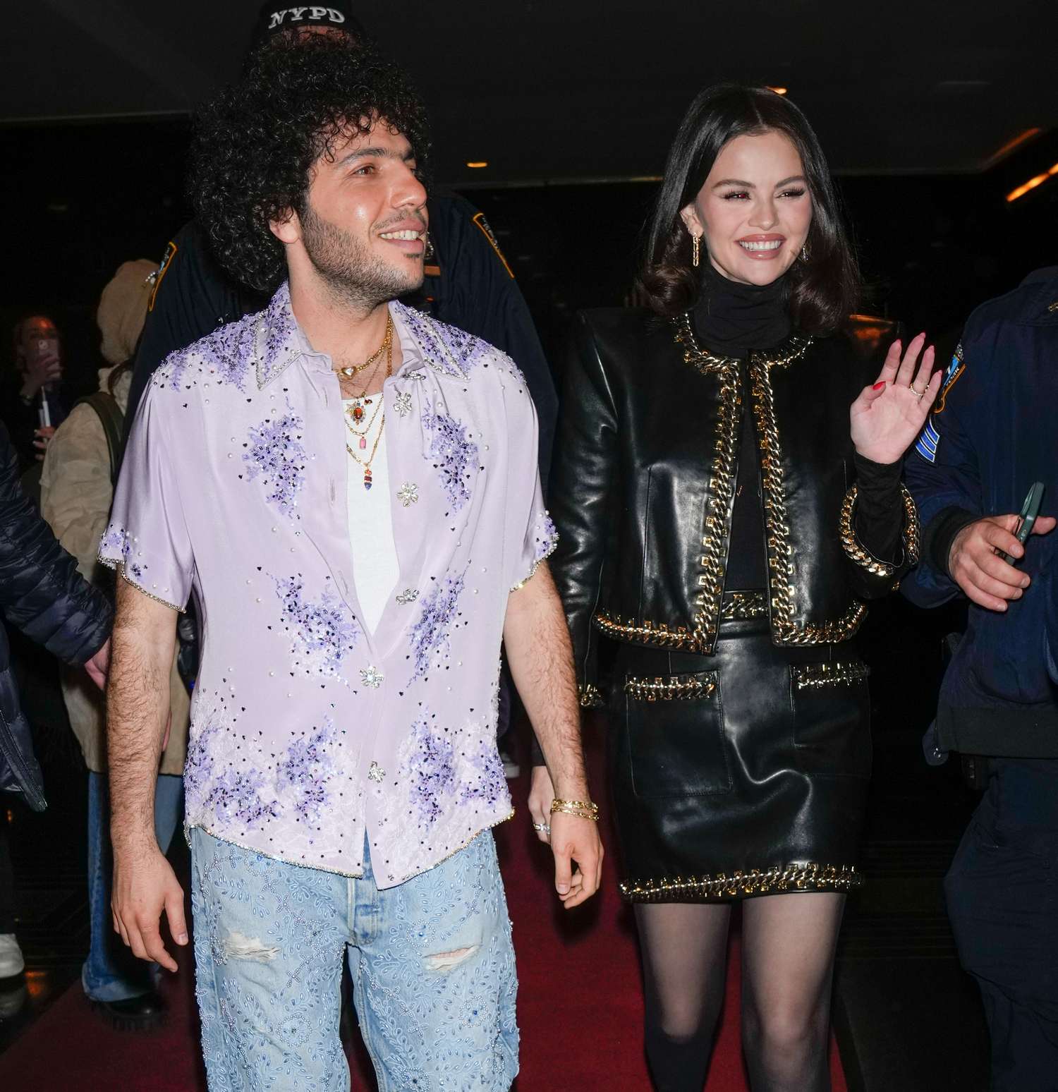 Selena_Gomez_-_Arriving_at_The_Tonight_Show_Starring_Jimmy_Fallon_-_March_202C_2025_05.jpg