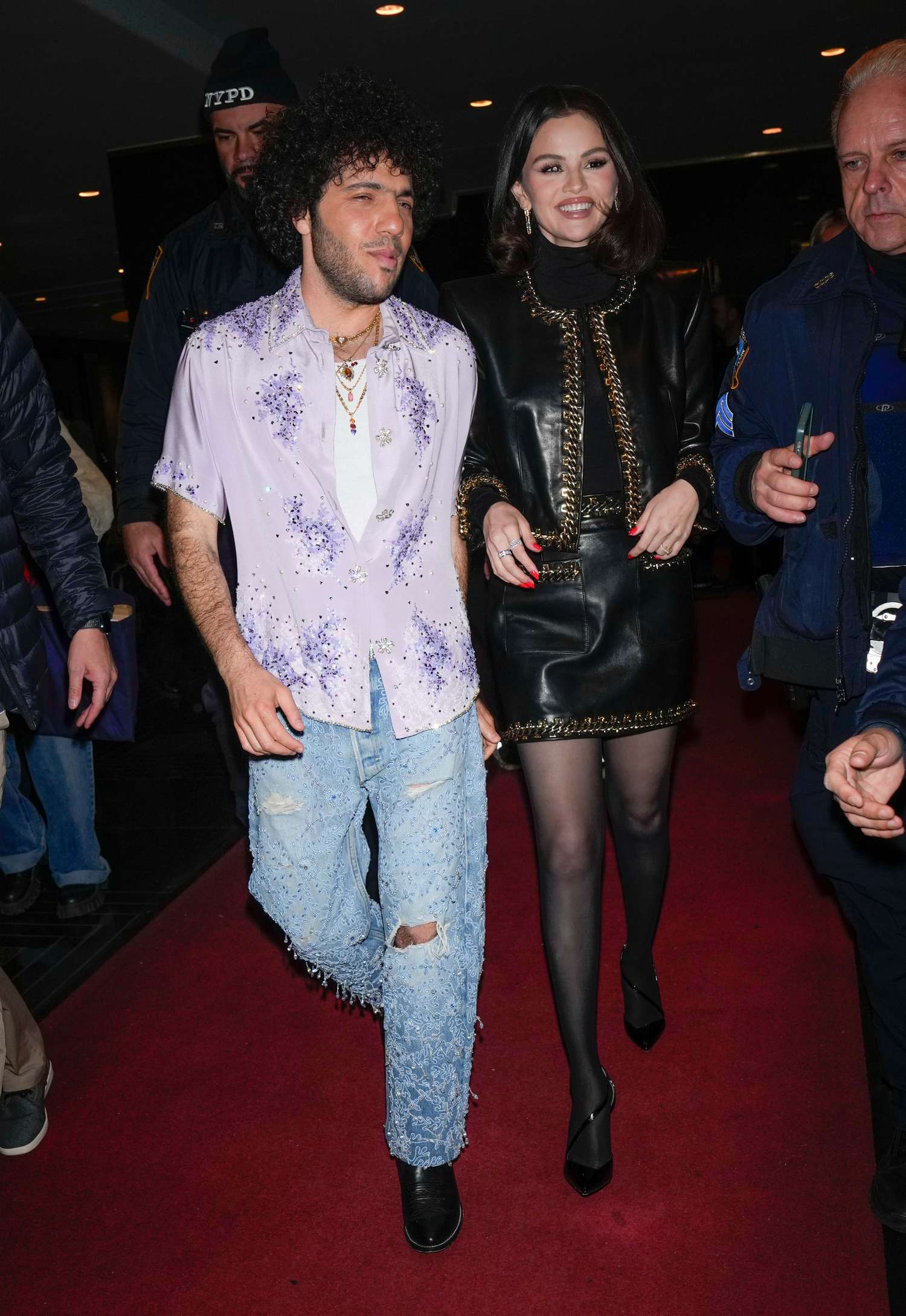 Selena_Gomez_-_Arriving_at_The_Tonight_Show_Starring_Jimmy_Fallon_-_March_202C_2025_12.jpg