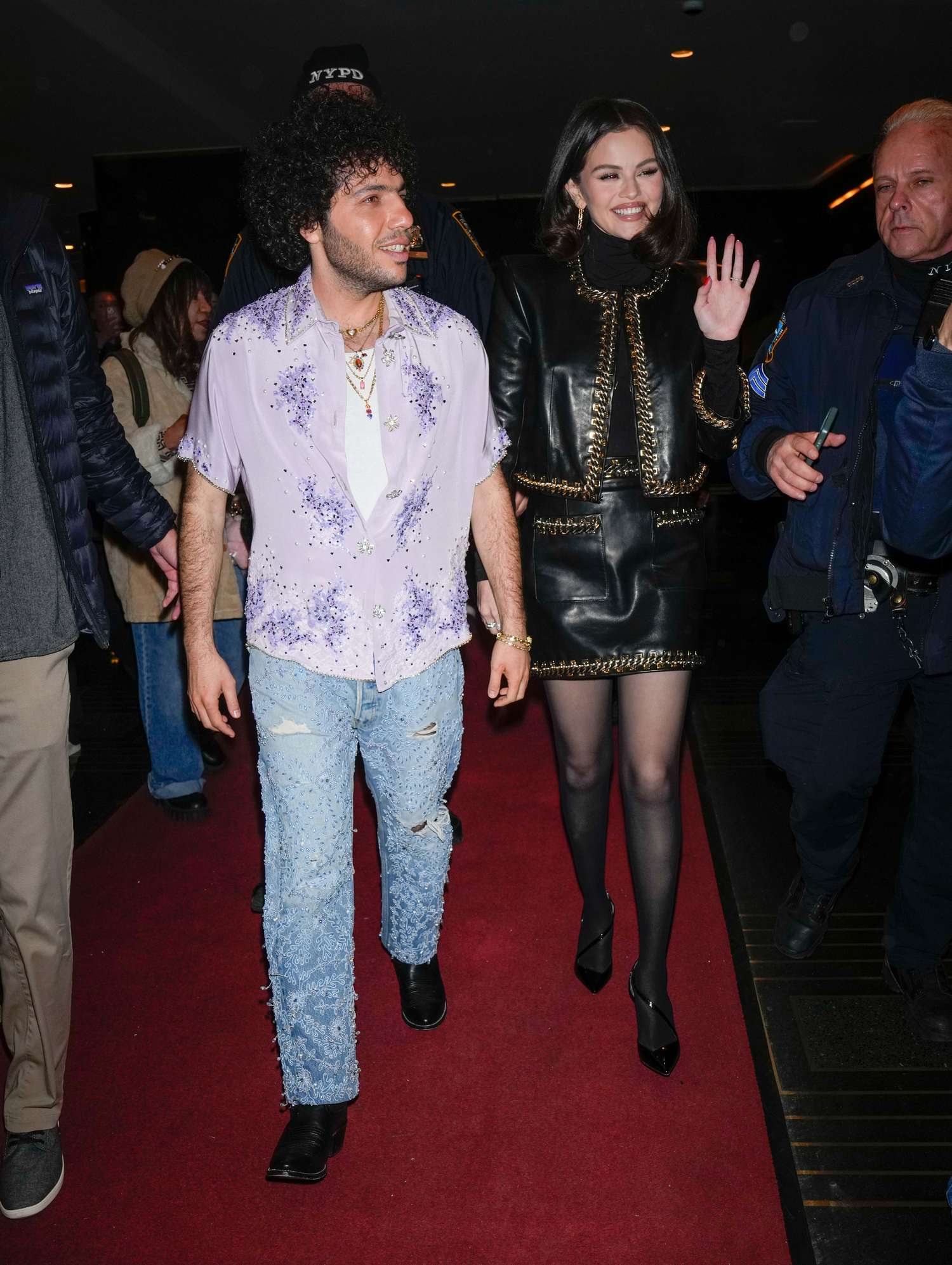 Selena_Gomez_-_Arriving_at_The_Tonight_Show_Starring_Jimmy_Fallon_-_March_202C_2025_13.jpg