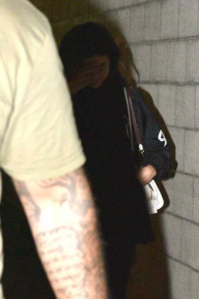 Selena_Gomez_-_At_The_Grove_with_The_Weeknd_in_West_Hollywood_on_June_16-07.jpg
