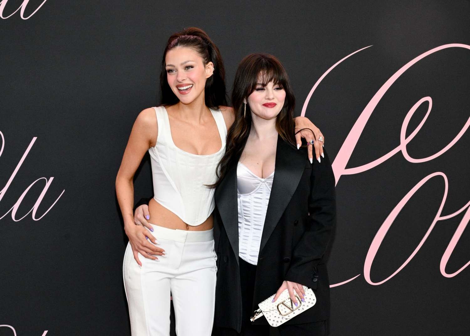 Selena_Gomez_-_At_the_Premiere_of__Lola__in_Los_Angeles_February_32C_202409~0.jpg