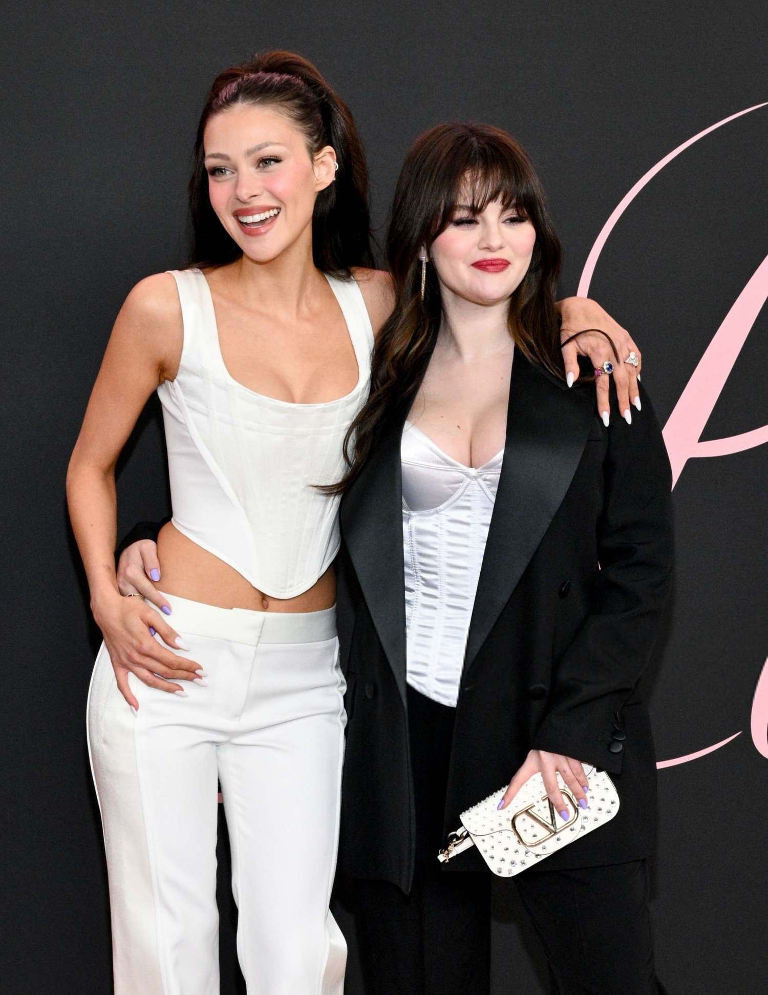 Selena_Gomez_-_At_the_Premiere_of__Lola__in_Los_Angeles_February_32C_202421~0.jpg