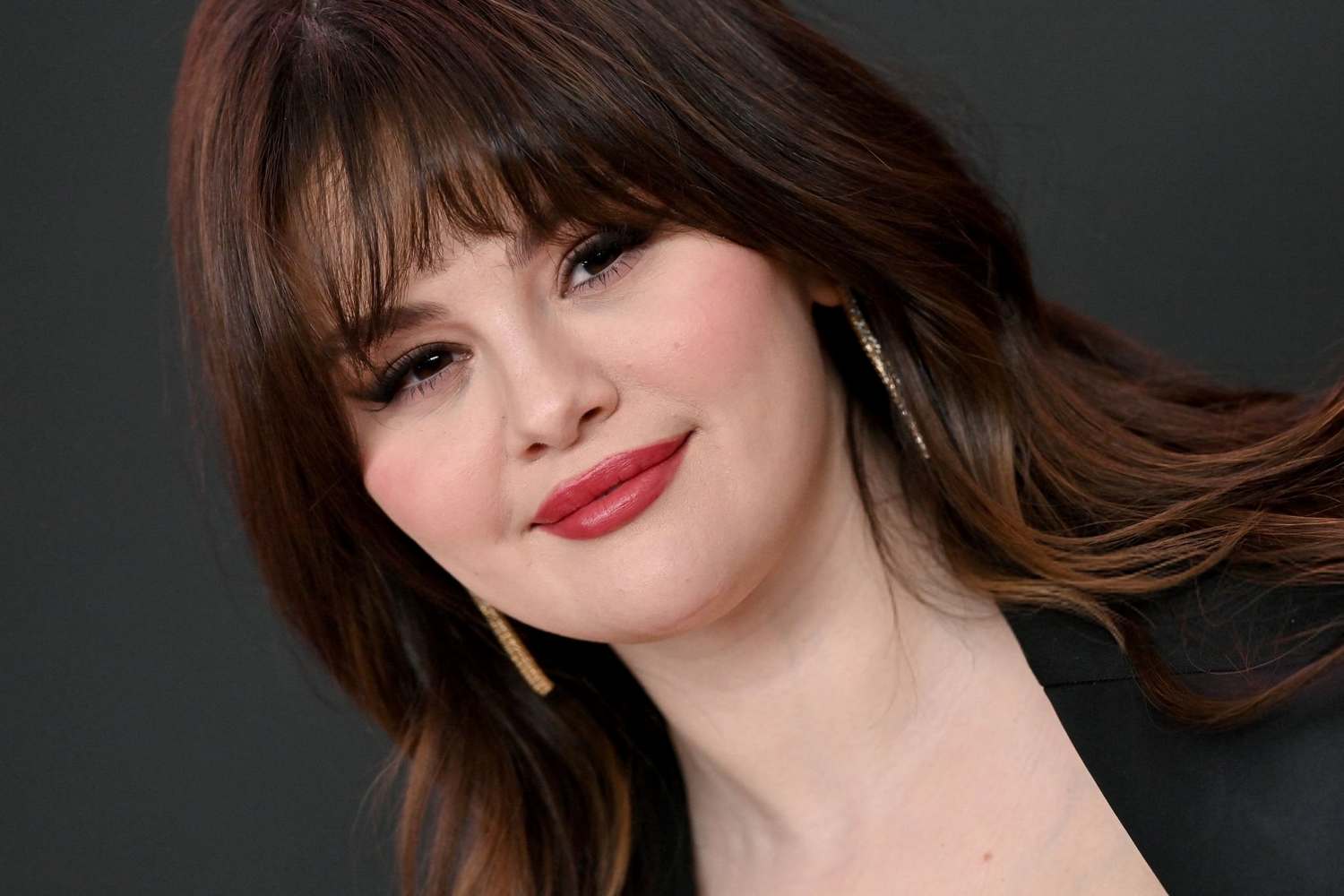 Selena_Gomez_-_At_the_Premiere_of__Lola__in_Los_Angeles_February_32C_202456.jpg