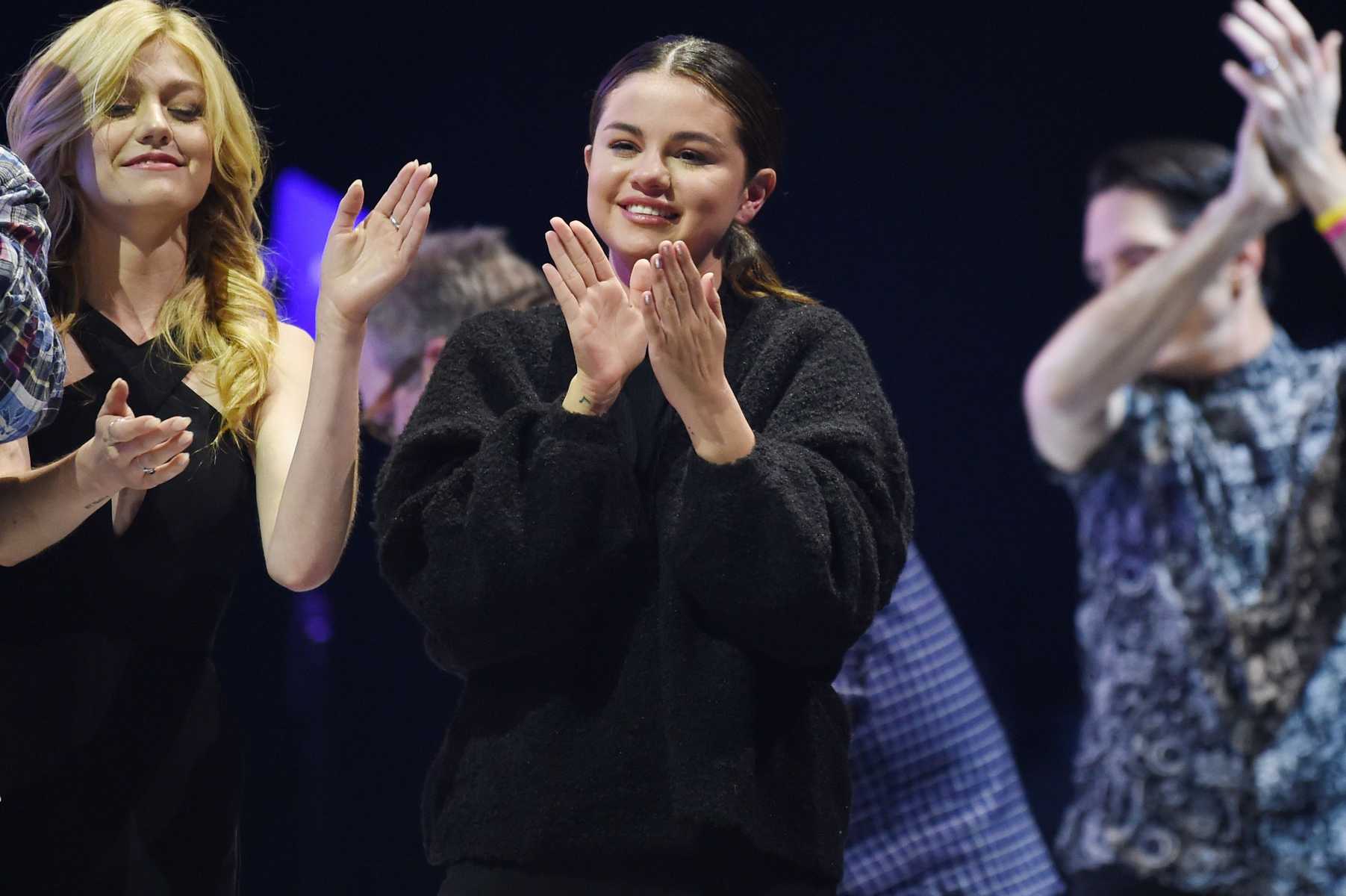Selena_Gomez_-_Big_Slick_Celebrity_Weekend_Party_and_Show_06082019-06.jpg