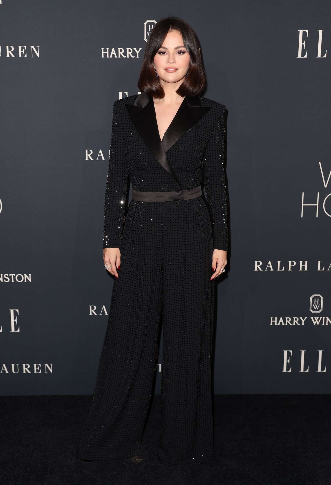 Selena_Gomez_-_Elle_Women_in_Hollywood_event_in_Los_Angeles_November_192C_2024_09.jpg