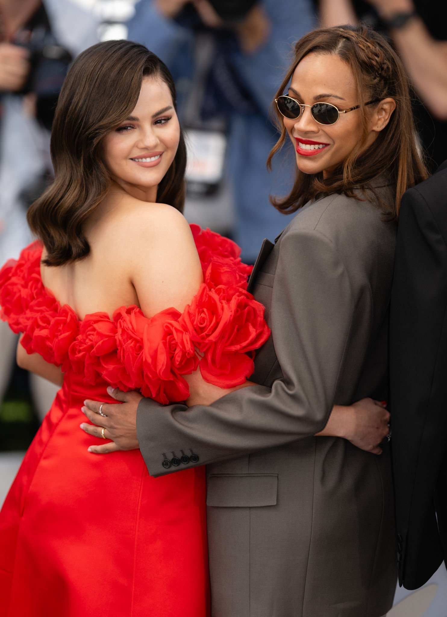 Selena_Gomez_-_Emilia_Perez_Photocall_at_the_77th_annual_Cannes_Film_Festivals_on_May_192C_2024_42.jpg