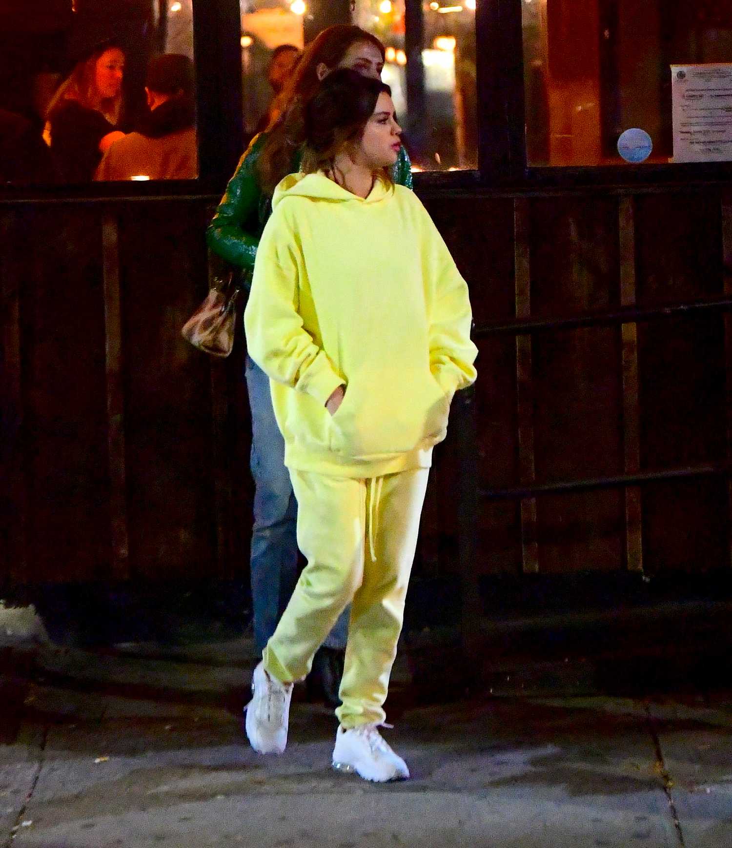 Selena_Gomez_-_In_Bushwick2C_Brooklyn_10292019-03.jpg