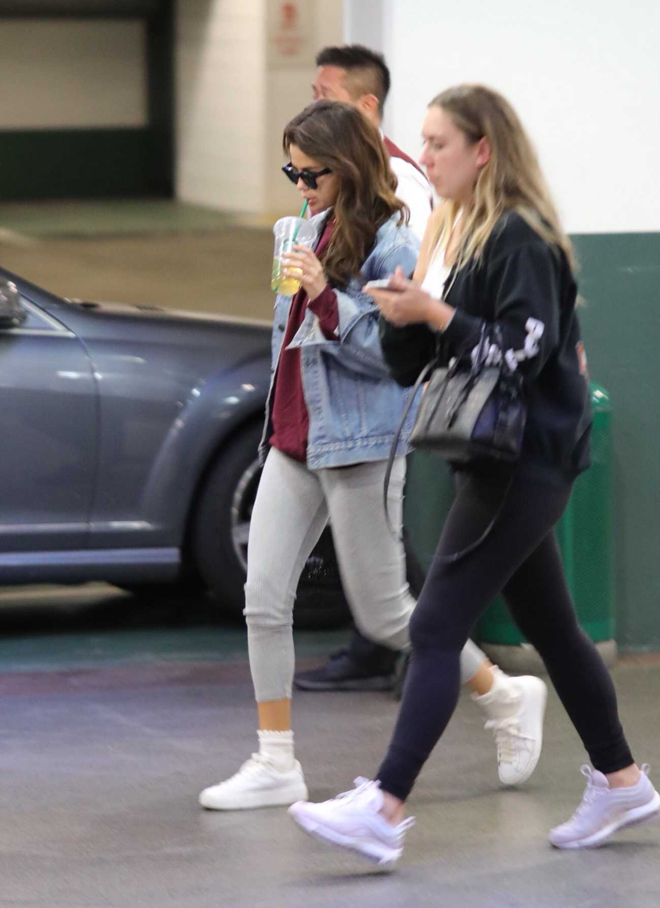 Selena_Gomez_-_In_Los_Angeles2C_CA_on_February_16-01.jpg