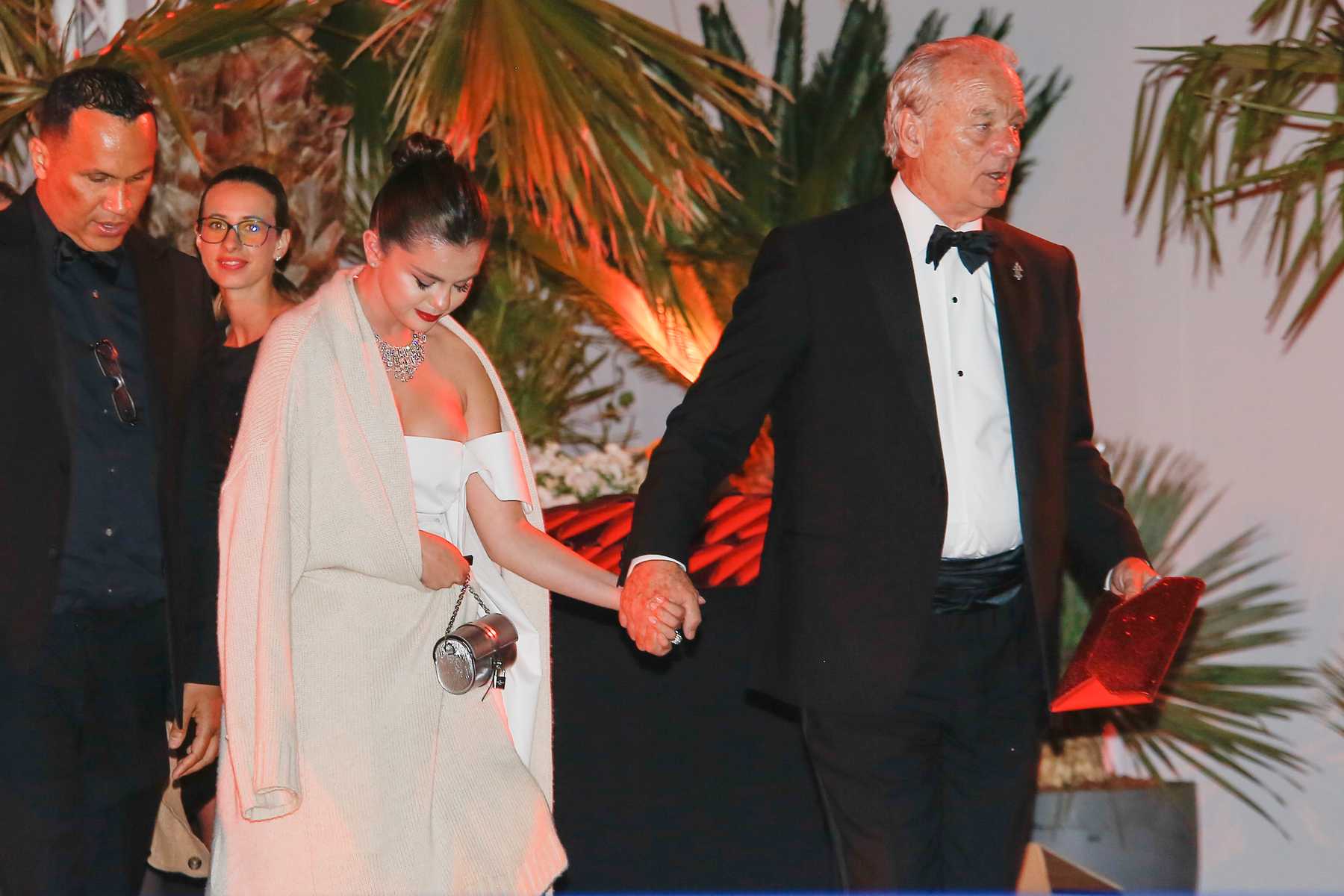 Selena_Gomez_-_Leaving_Agora_Restaurant_With_Bill_Murray_during_Cannes_Film_Festival2C_05142019-03.jpg