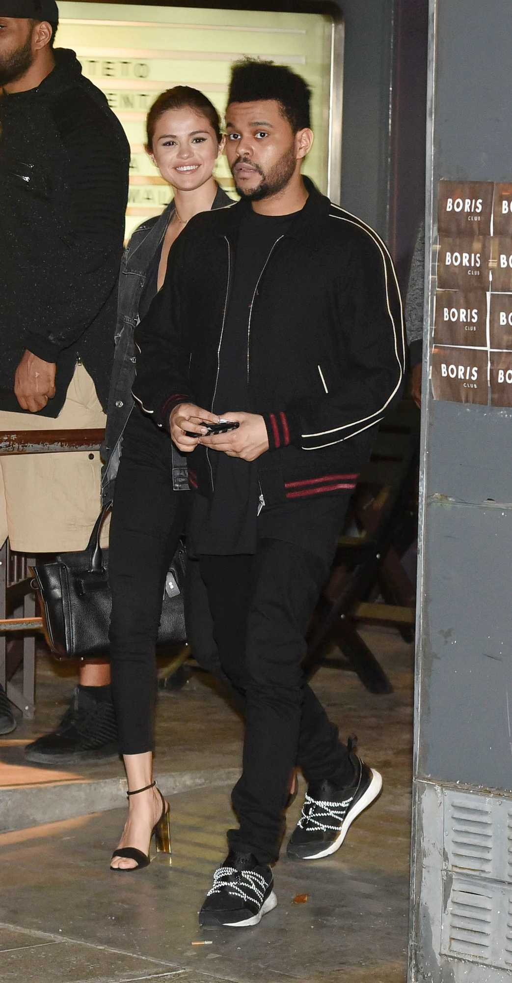 Selena_Gomez_-_Leaving_Boris_Jazz_Club_with_The_Weeknd_in_Palermo2C_Buenos_Aires_March_28-01.jpg