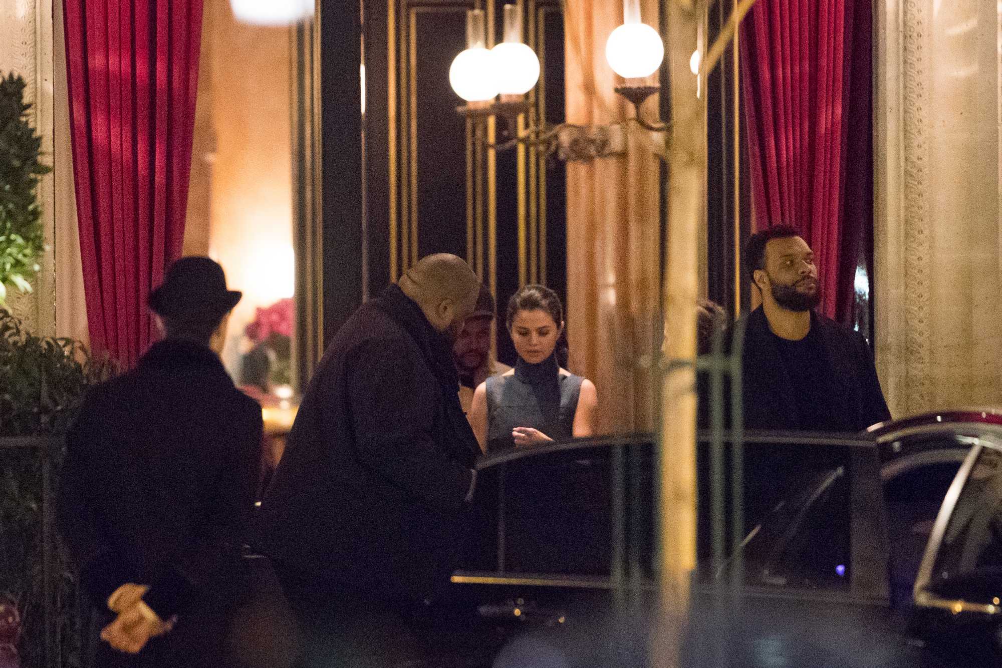 Selena_Gomez_-_Leaving_Hotel_La_Reserve_with_her_boyfriend_The_Weeknd_in_Paris_on_February_272C_2017-03.jpg