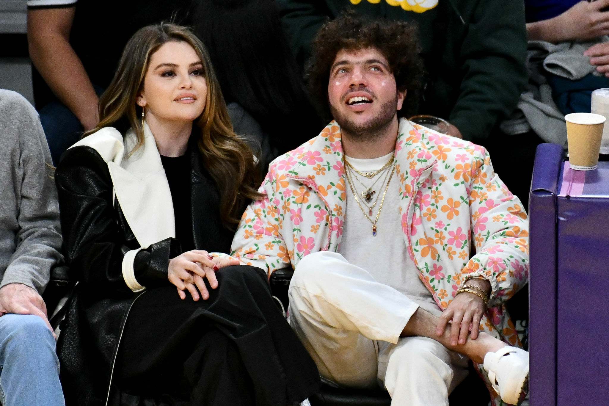 Selena_Gomez_-_Miami_Heat_v_Los_Angeles_Lakers_at_Crypto_com_Arena_in_Los_Angeles_January_32C_202402.jpg